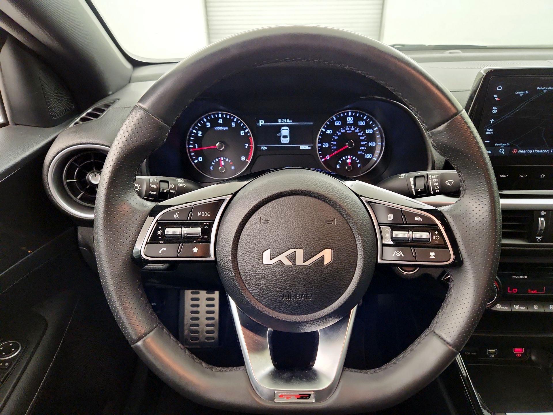 Thumbnail: 2024 Kia Forte - 10