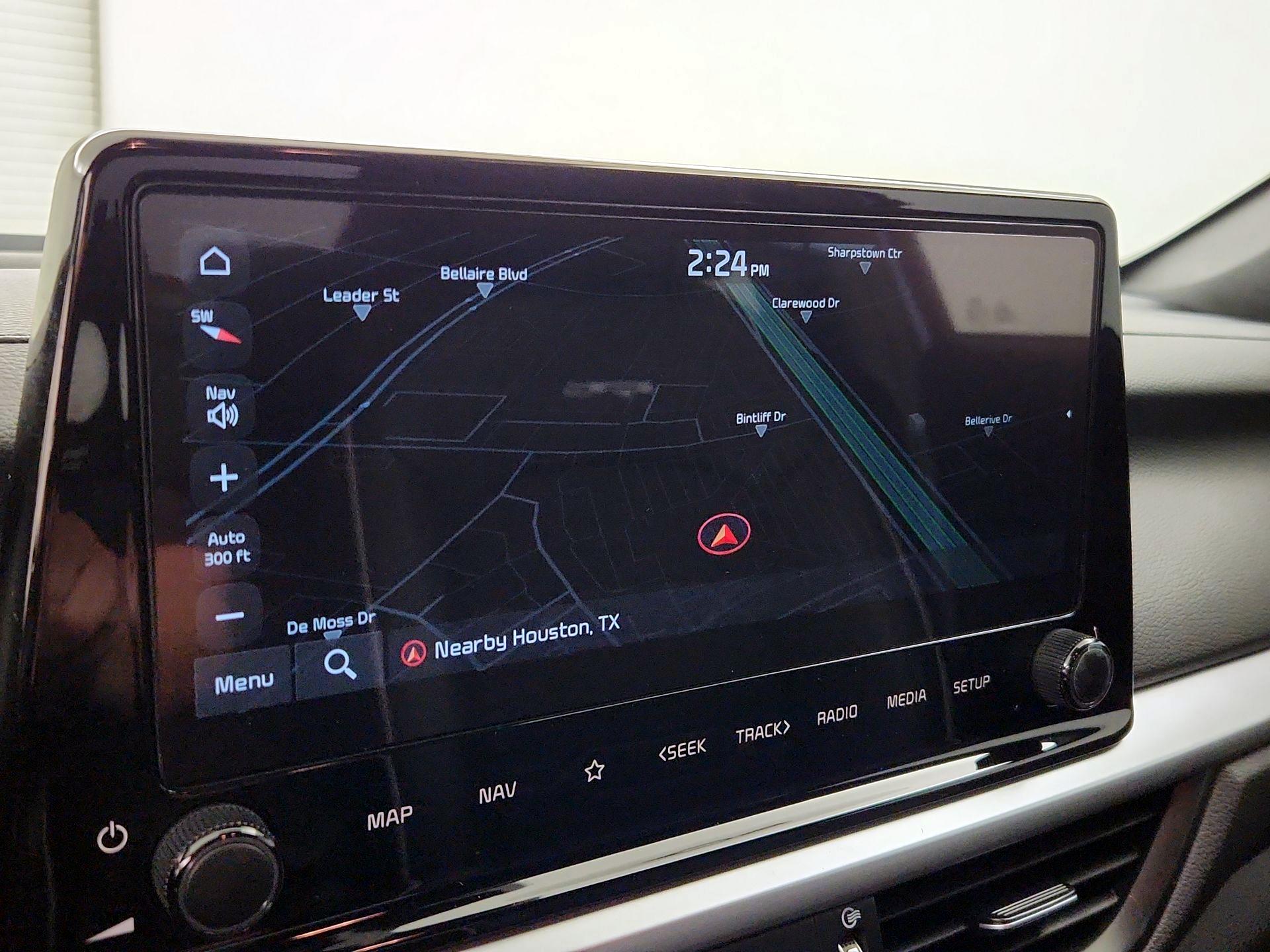 Thumbnail: 2024 Kia Forte - 14