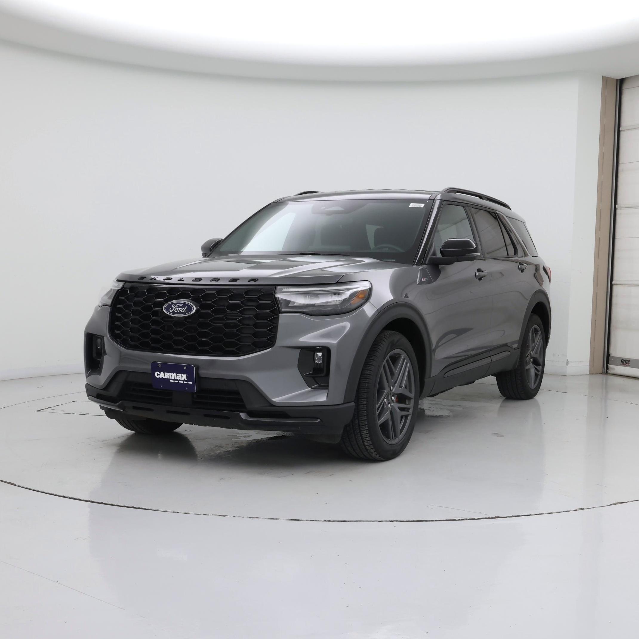 Thumbnail: 2025 Ford Explorer - 4