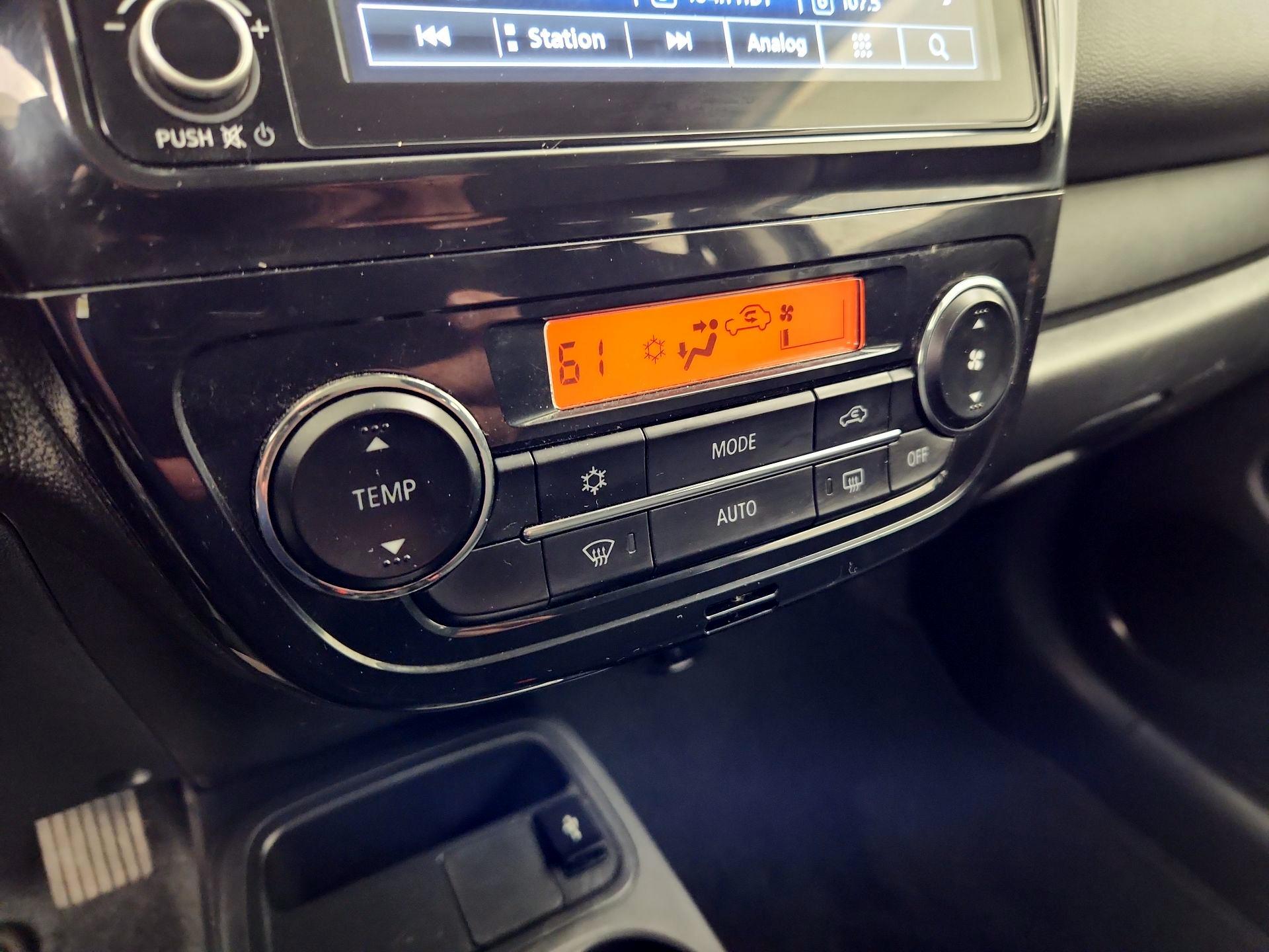 Thumbnail: 2023 Mitsubishi Mirage G4 - 16