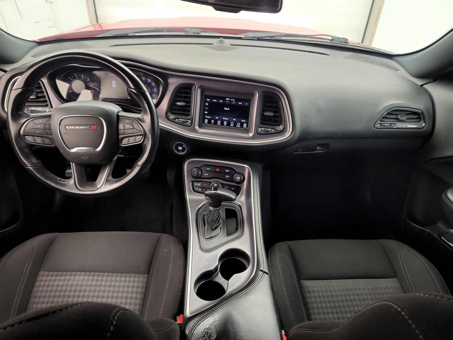 Thumbnail: 2020 Dodge Challenger - 9