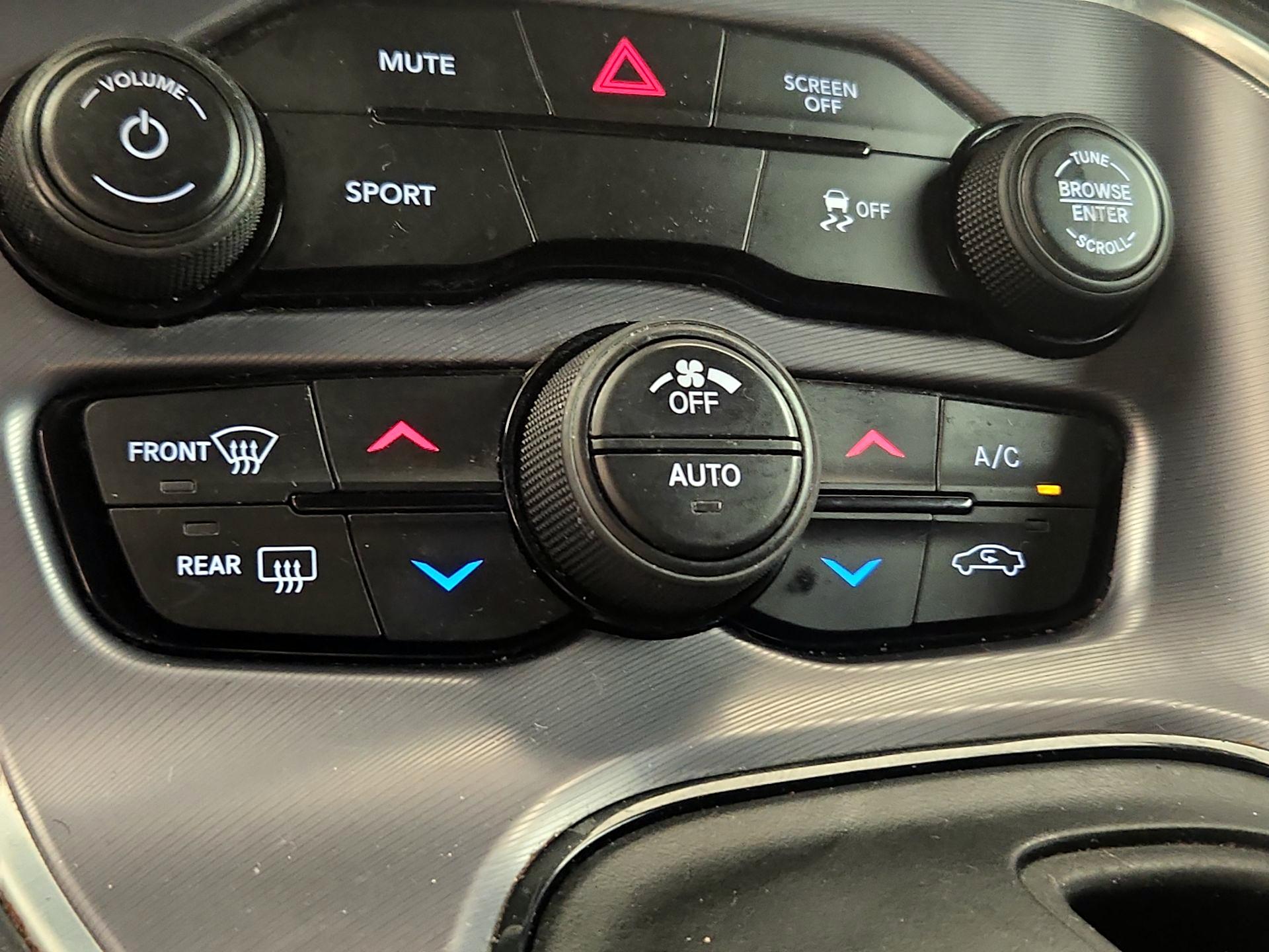 Thumbnail: 2020 Dodge Challenger - 16