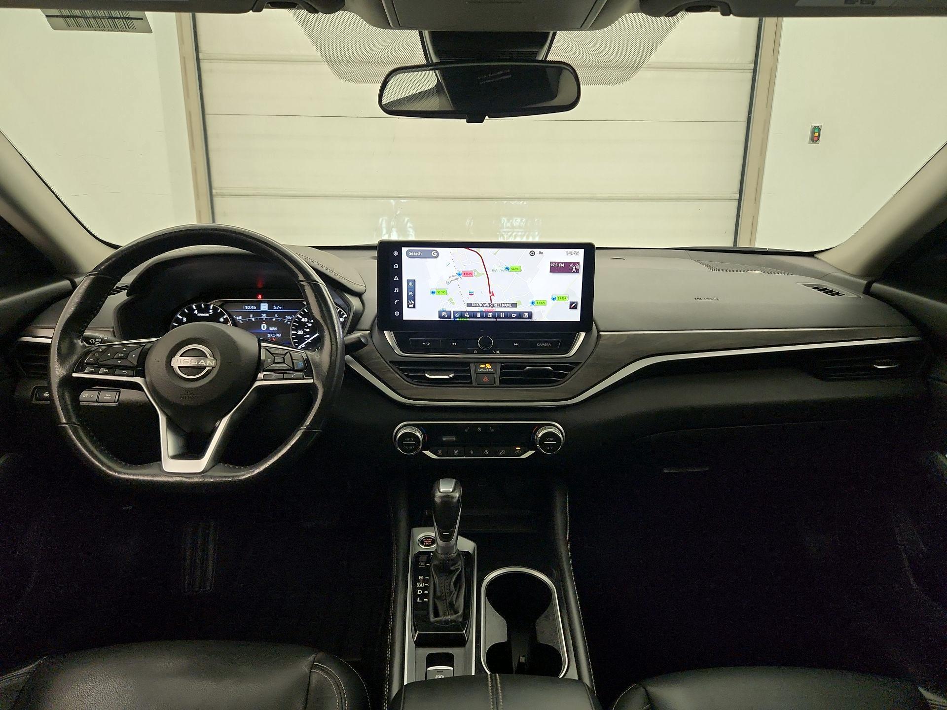 Thumbnail: 2023 Nissan Altima - 9