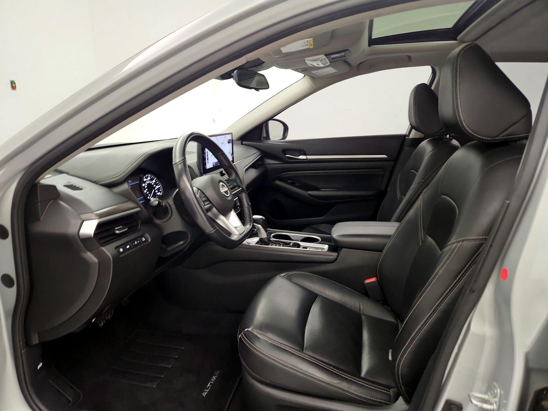 Thumbnail: 2023 Nissan Altima - 11