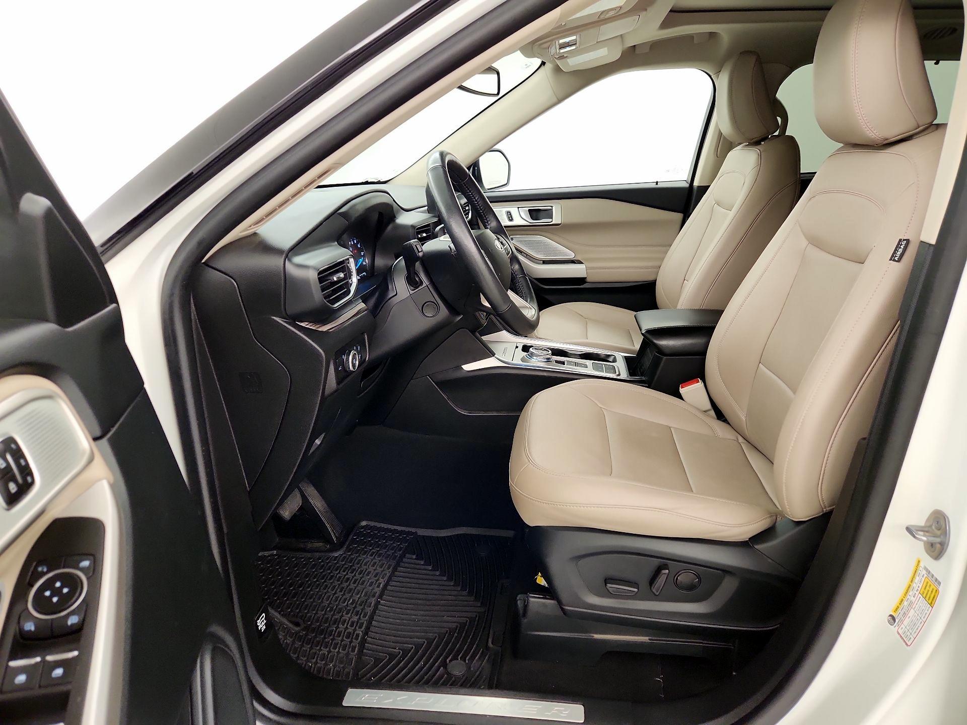 Thumbnail: 2023 Ford Explorer - 11