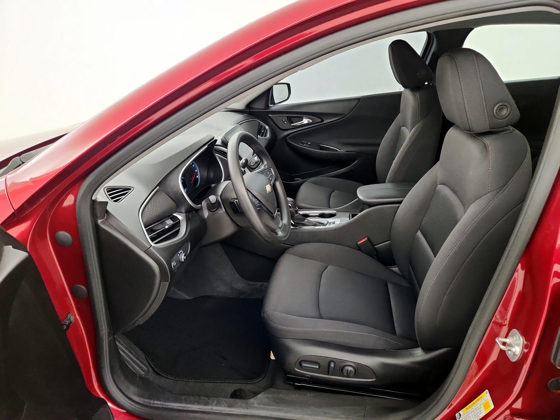 Thumbnail: 2024 Chevrolet Malibu - 11