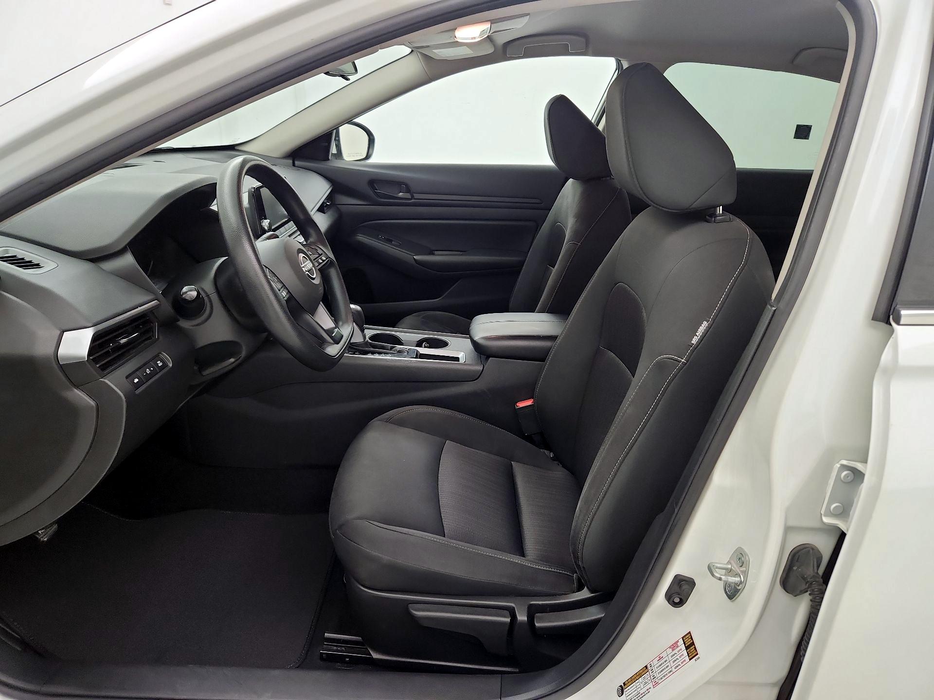 Thumbnail: 2023 Nissan Altima - 11