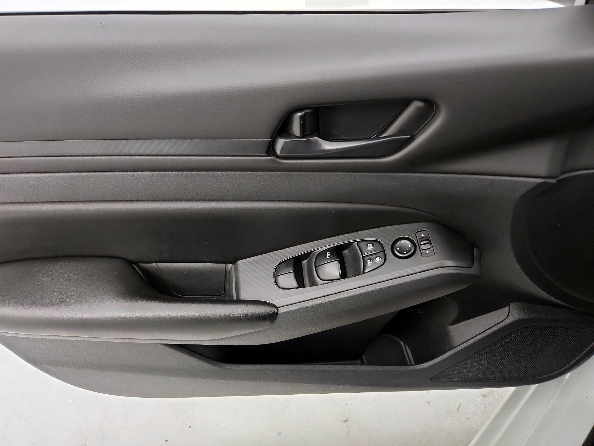 Thumbnail: 2023 Nissan Altima - 12