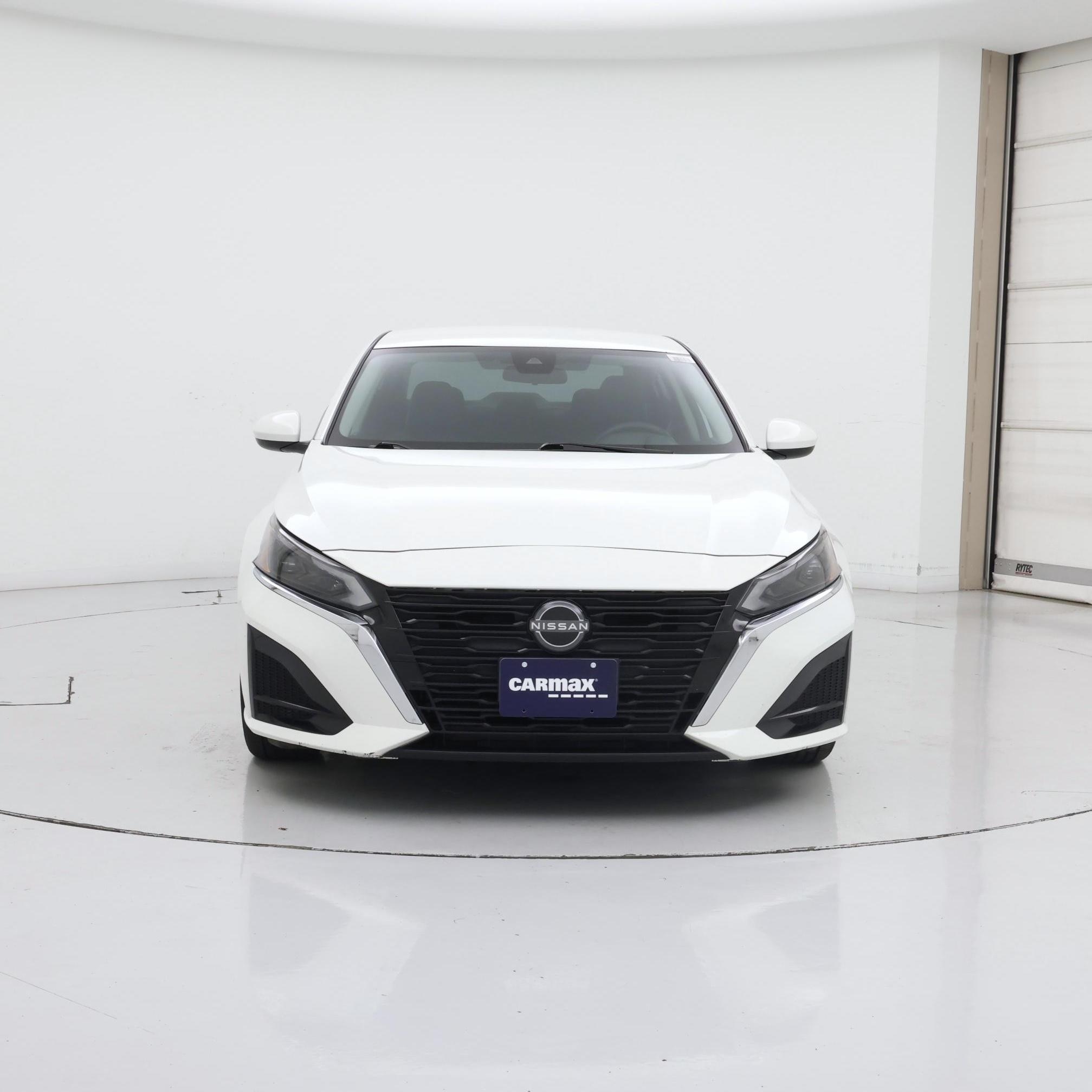 Thumbnail: 2023 Nissan Altima - 5