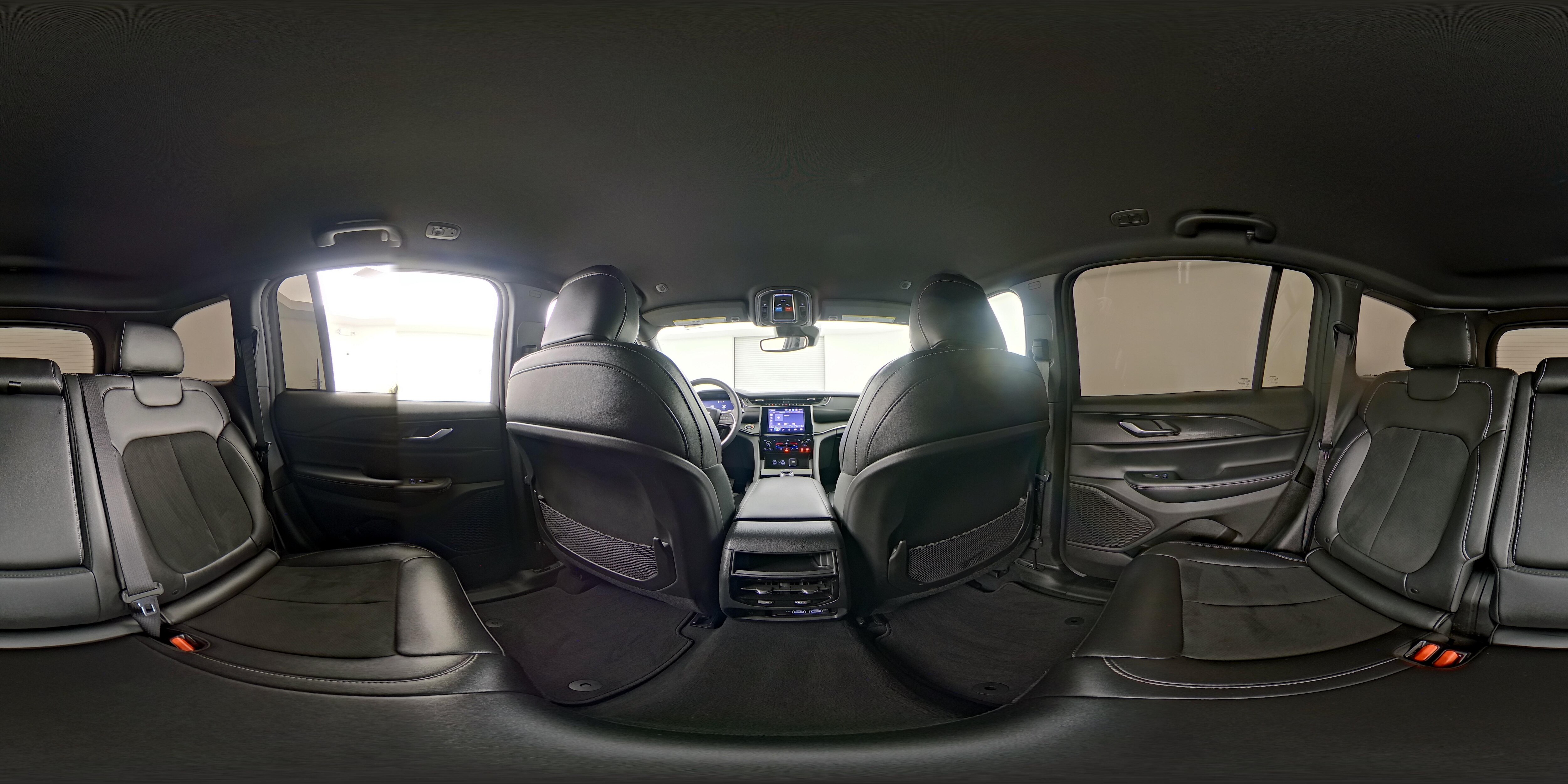 2024 Jeep Grand Cherokee Altitude - Photo 25