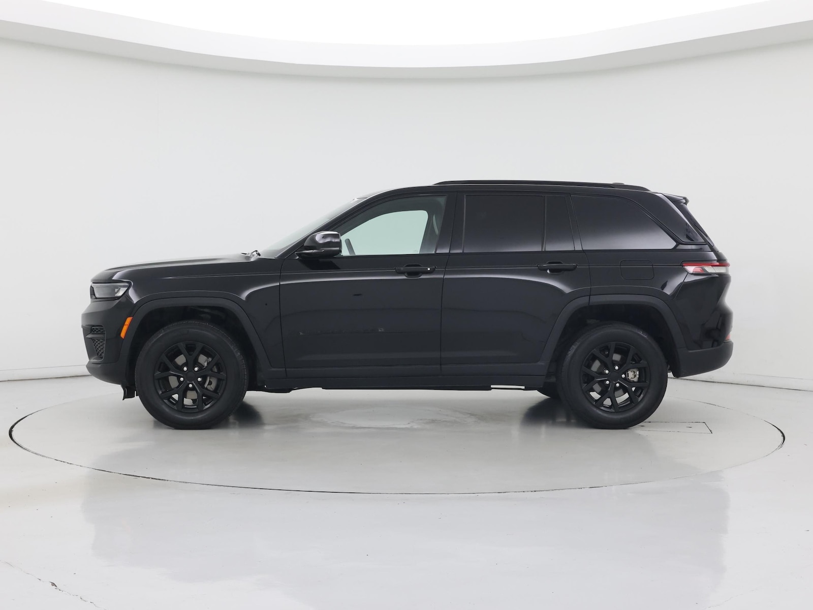 2024 Jeep Grand Cherokee Altitude - Photo 4