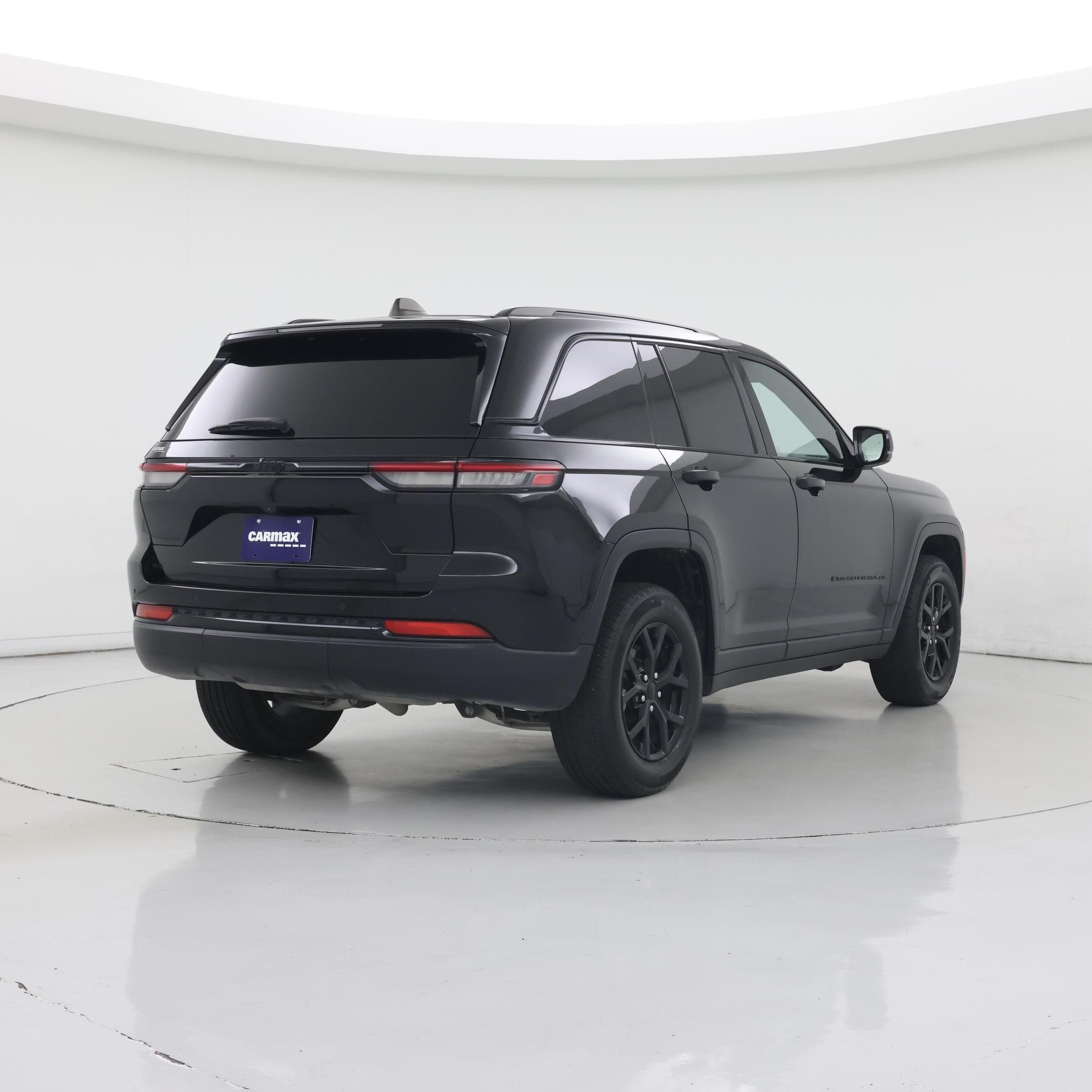 Thumbnail: 2024 Jeep Grand Cherokee - 8