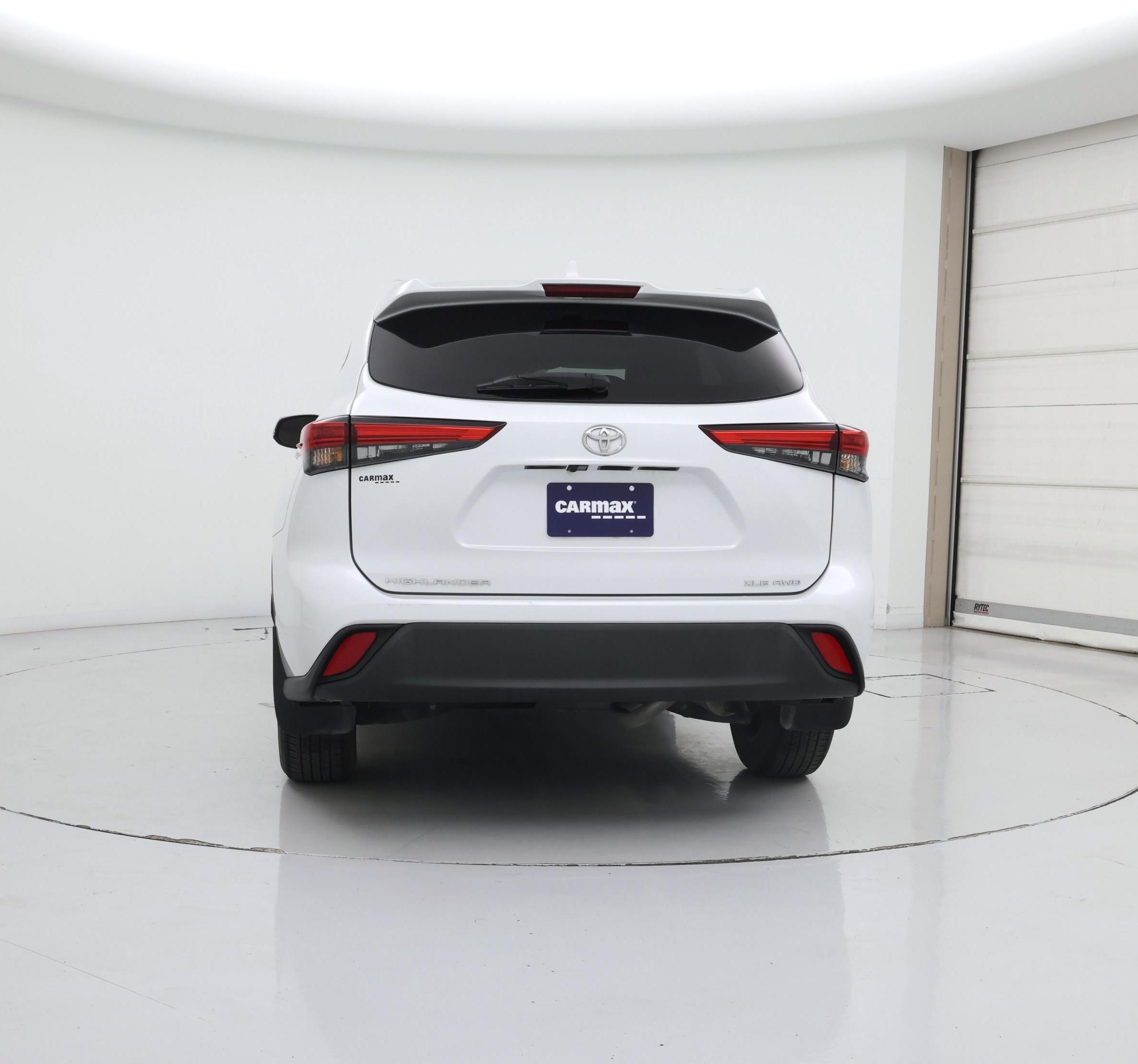 Thumbnail: 2022 Toyota Highlander - 6