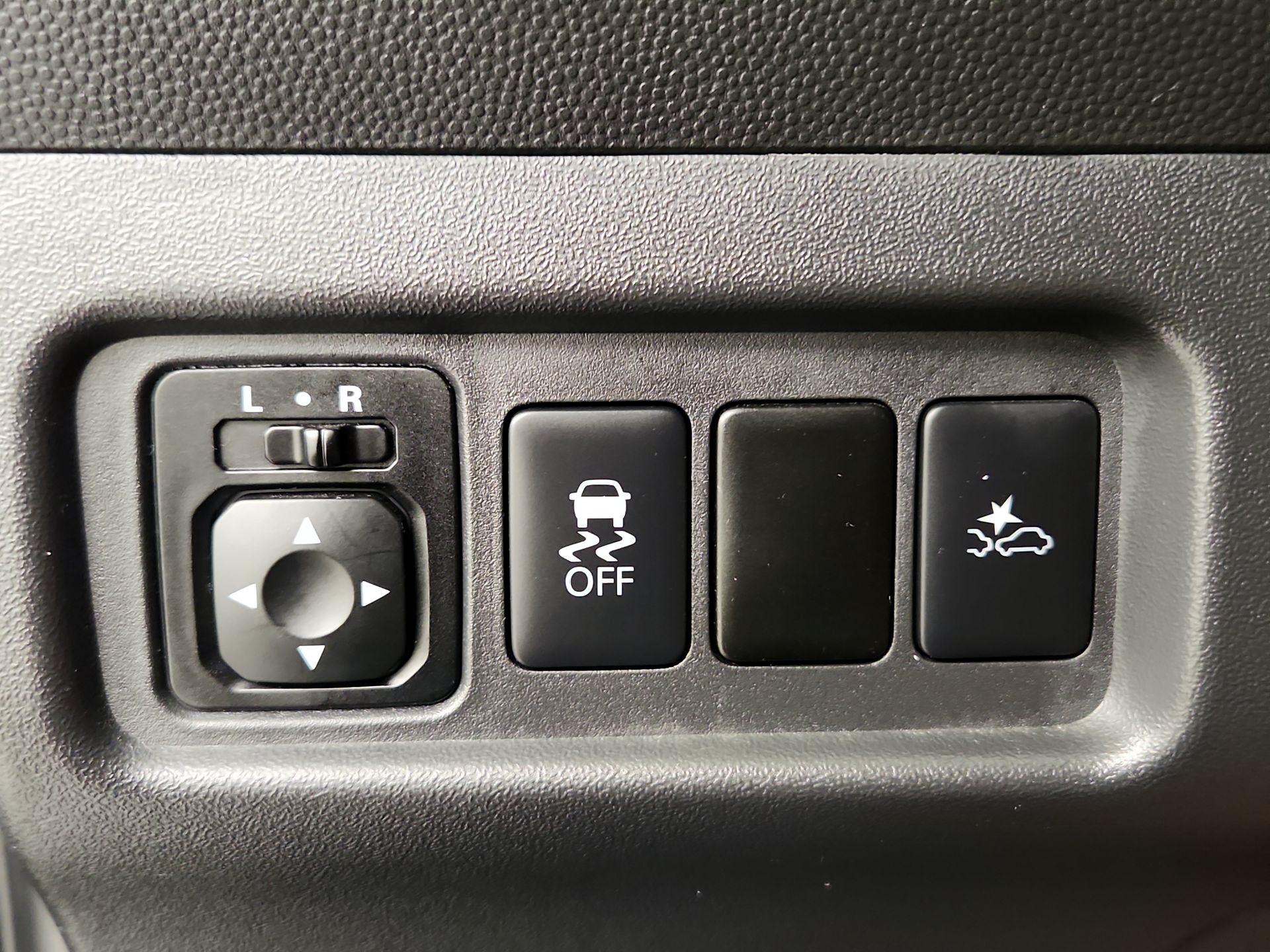 Thumbnail: 2023 Mitsubishi Mirage - 13