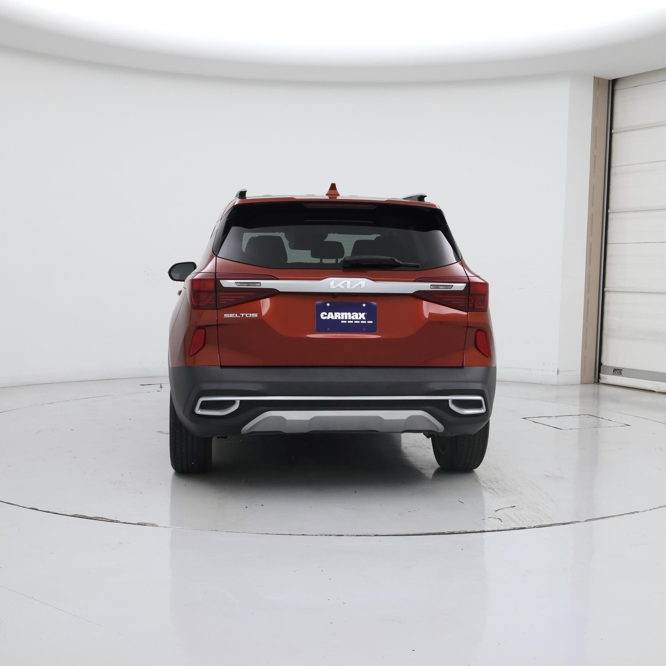 Thumbnail: 2023 Kia Seltos - 6