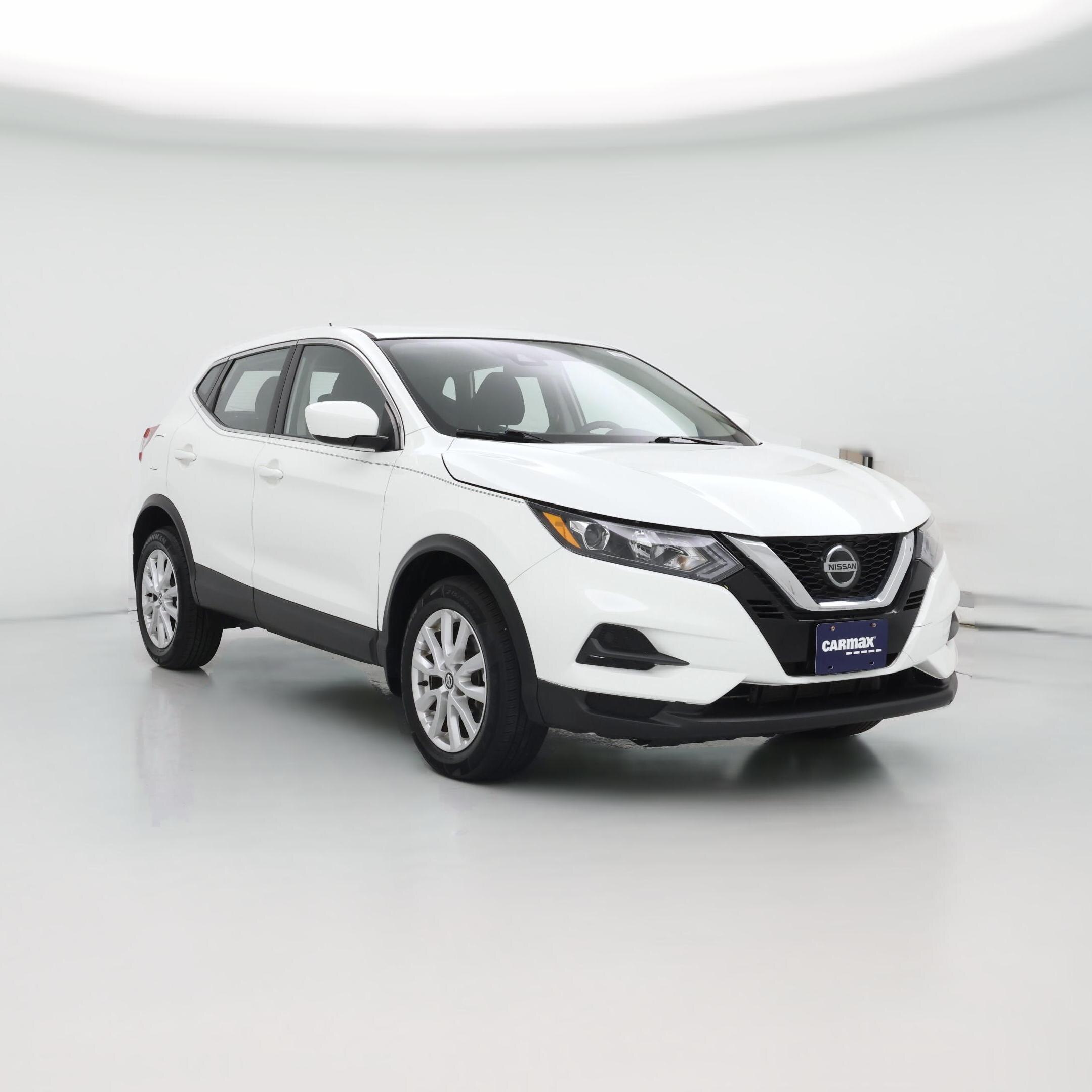 Thumbnail: 2021 Nissan Rogue Sport - 1