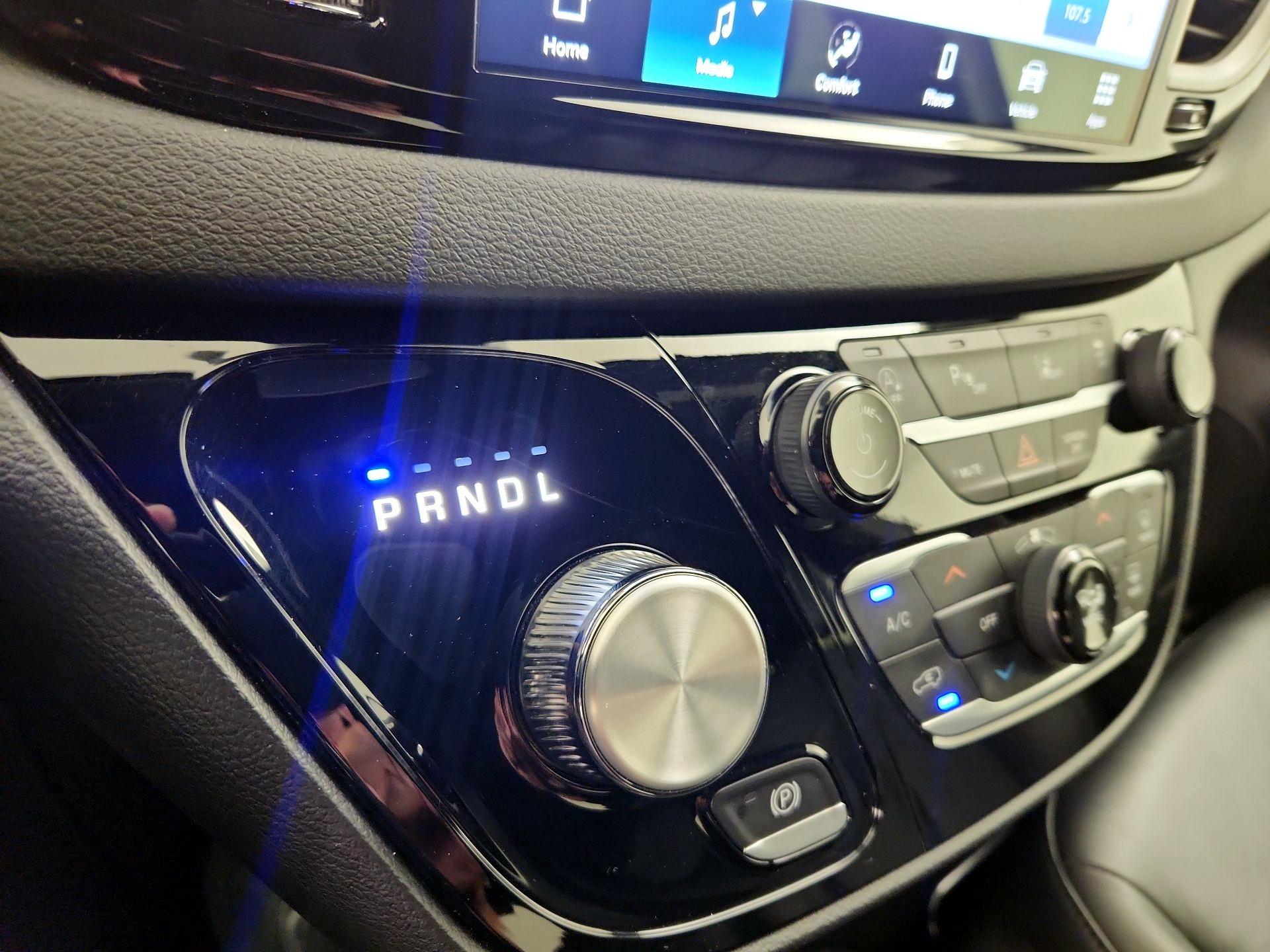 Thumbnail: 2025 Chrysler Pacifica - 17