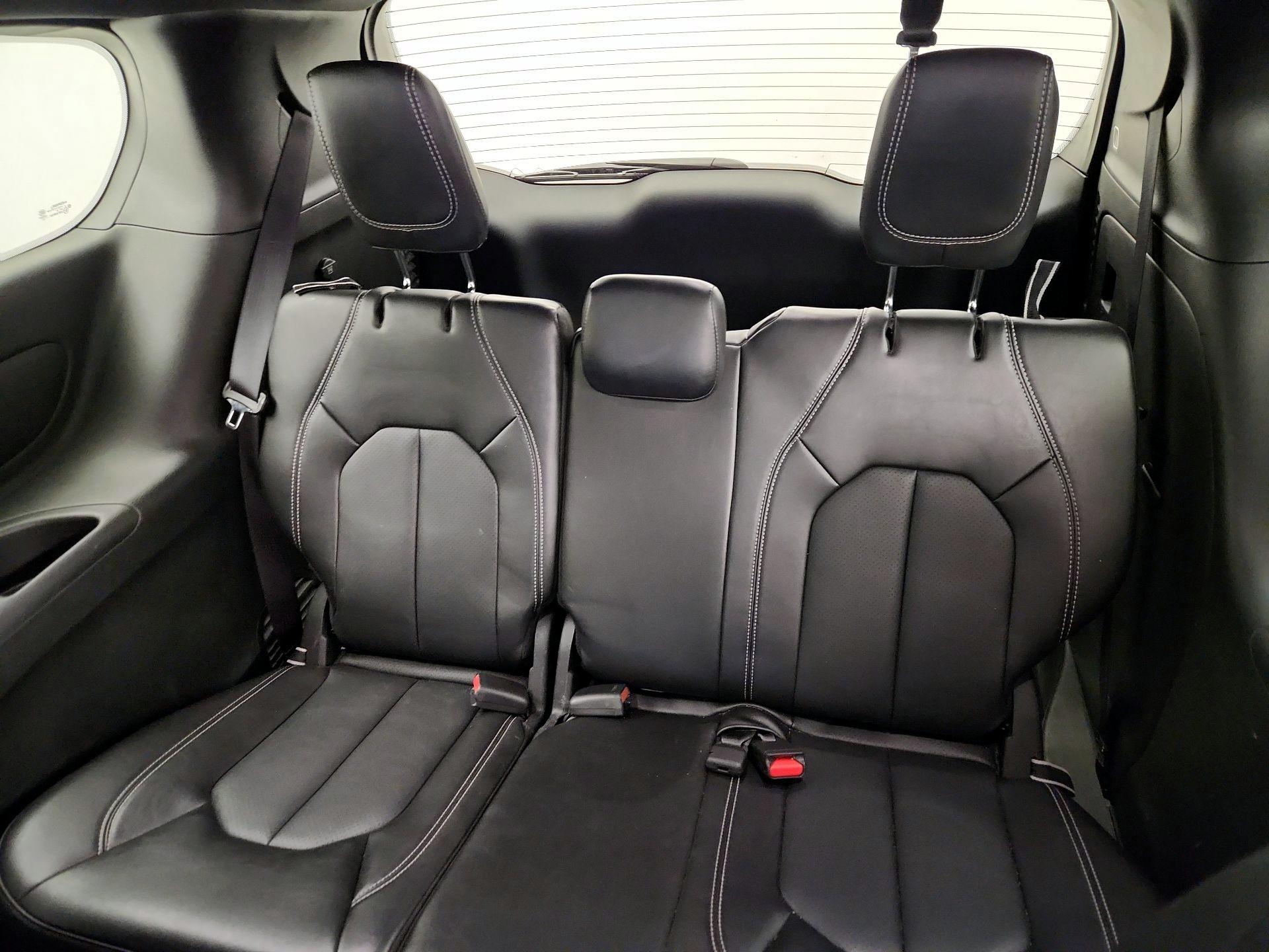 Thumbnail: 2025 Chrysler Pacifica - 20