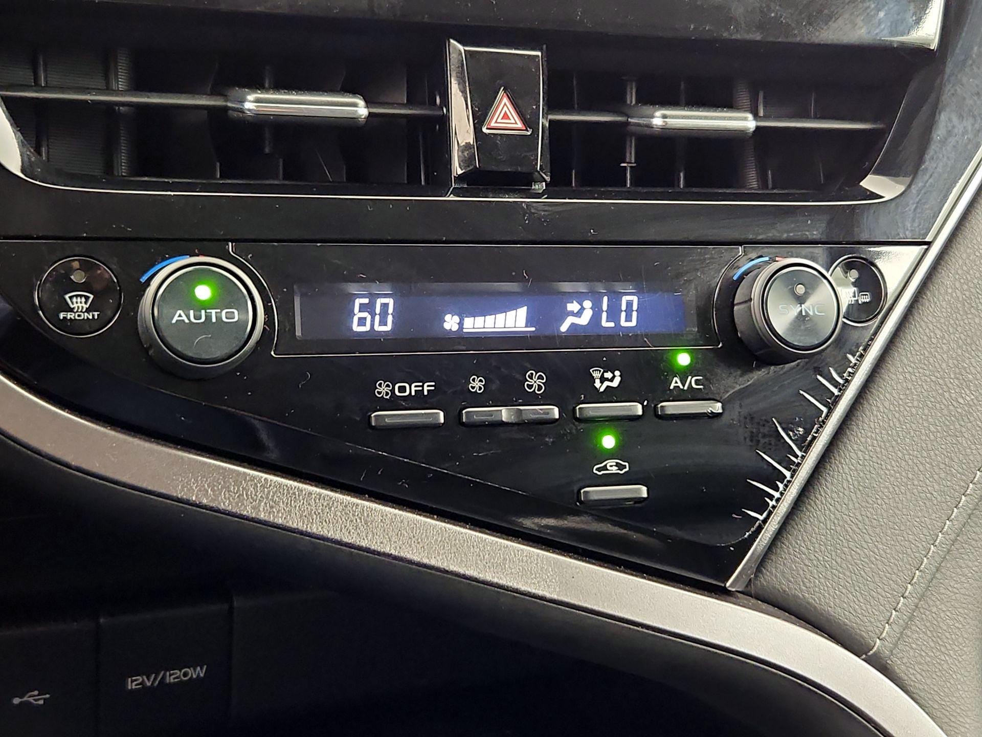 Thumbnail: 2024 Toyota Camry - 16