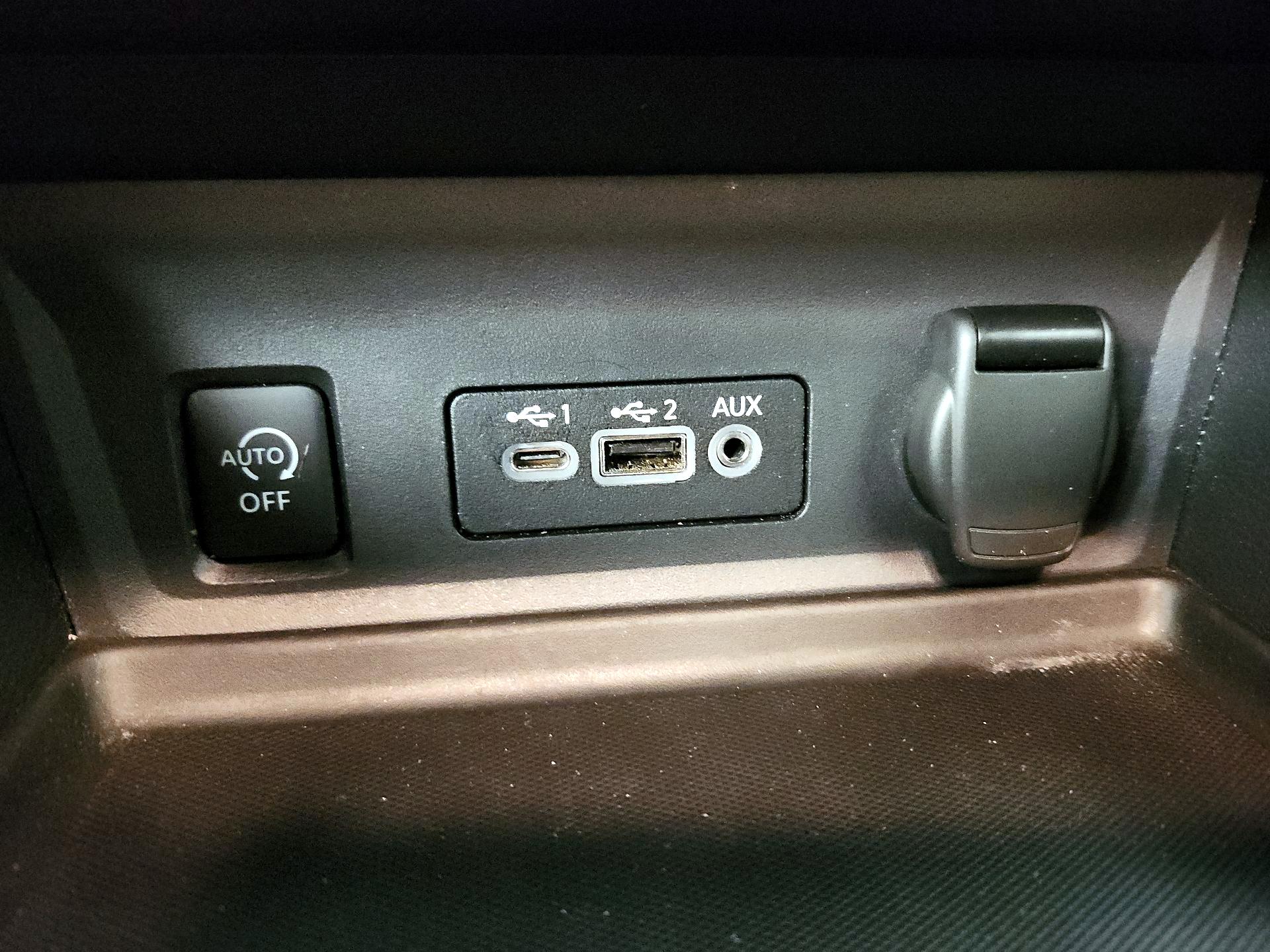 Thumbnail: 2025 Nissan Sentra - 18