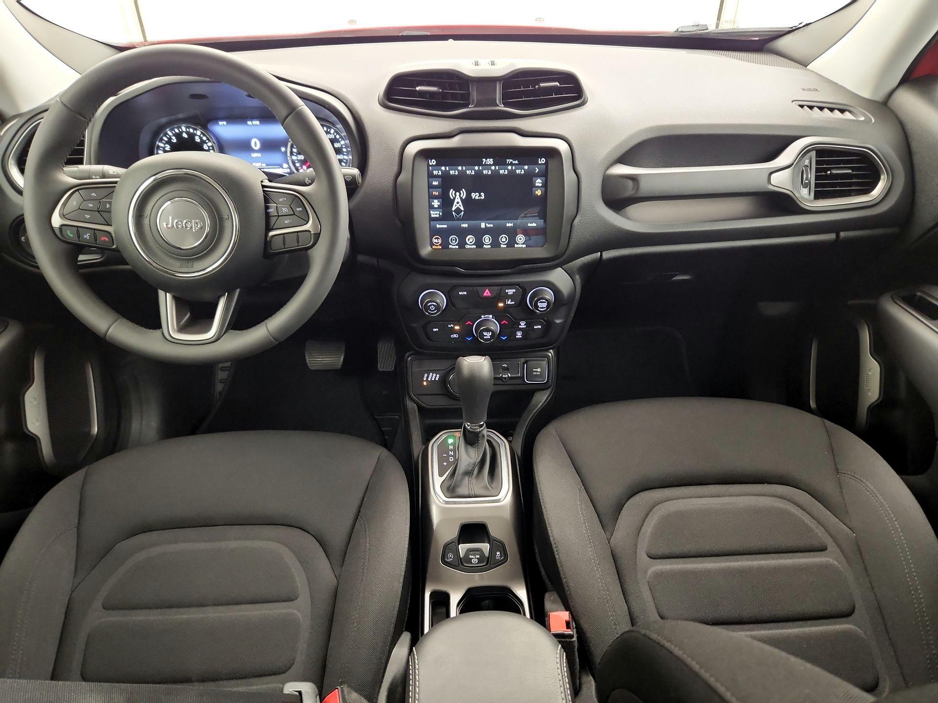 Thumbnail: 2022 Jeep Renegade - 9