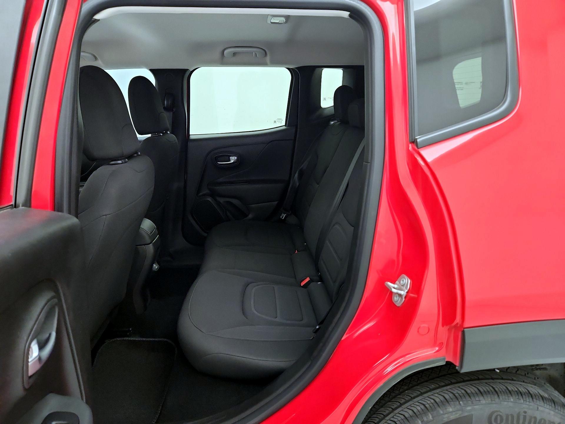 Thumbnail: 2022 Jeep Renegade - 19