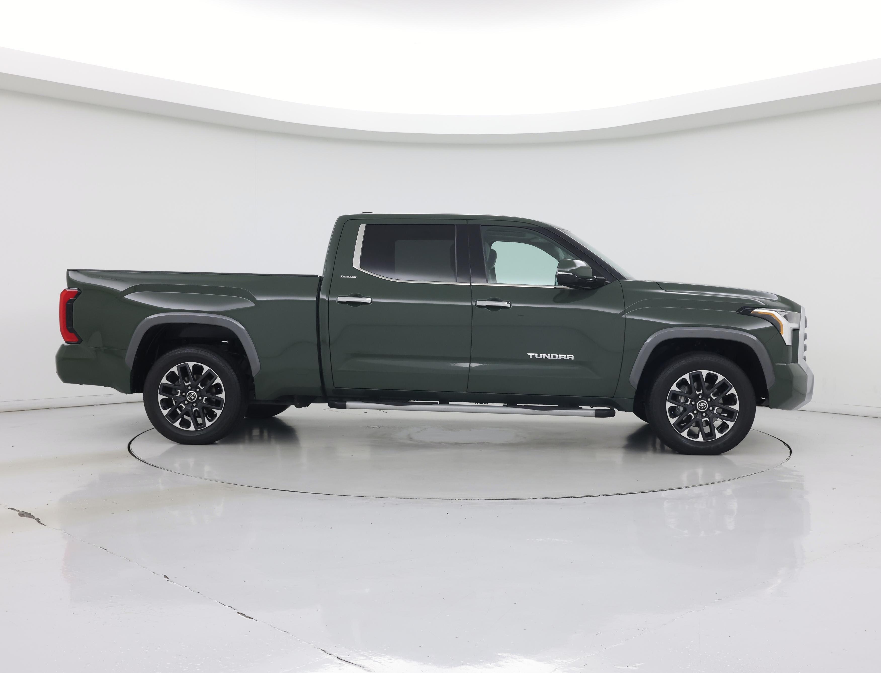 Thumbnail: 2023 Toyota Tundra - 7