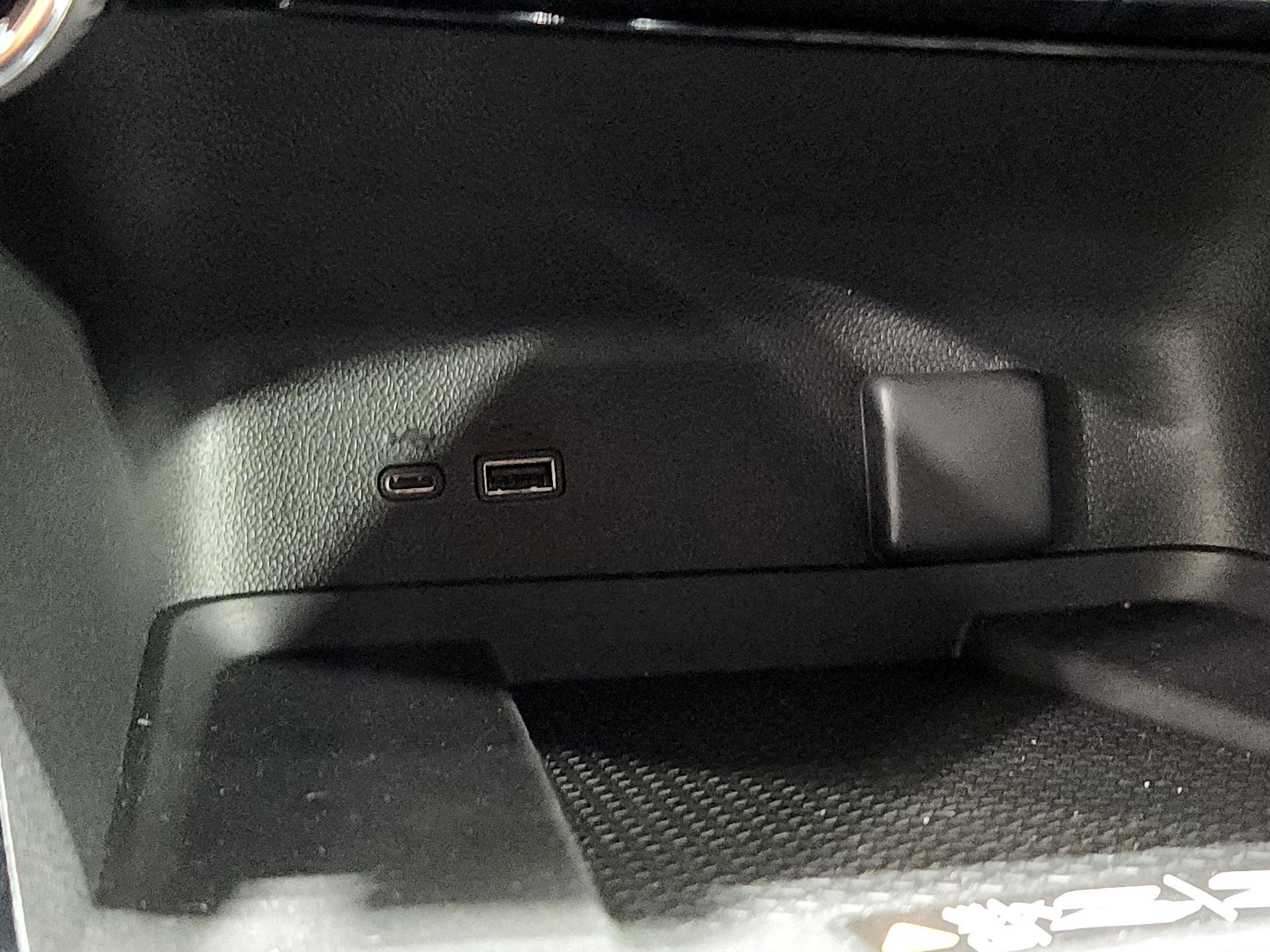 Thumbnail: 2025 Chevrolet Traverse - 19