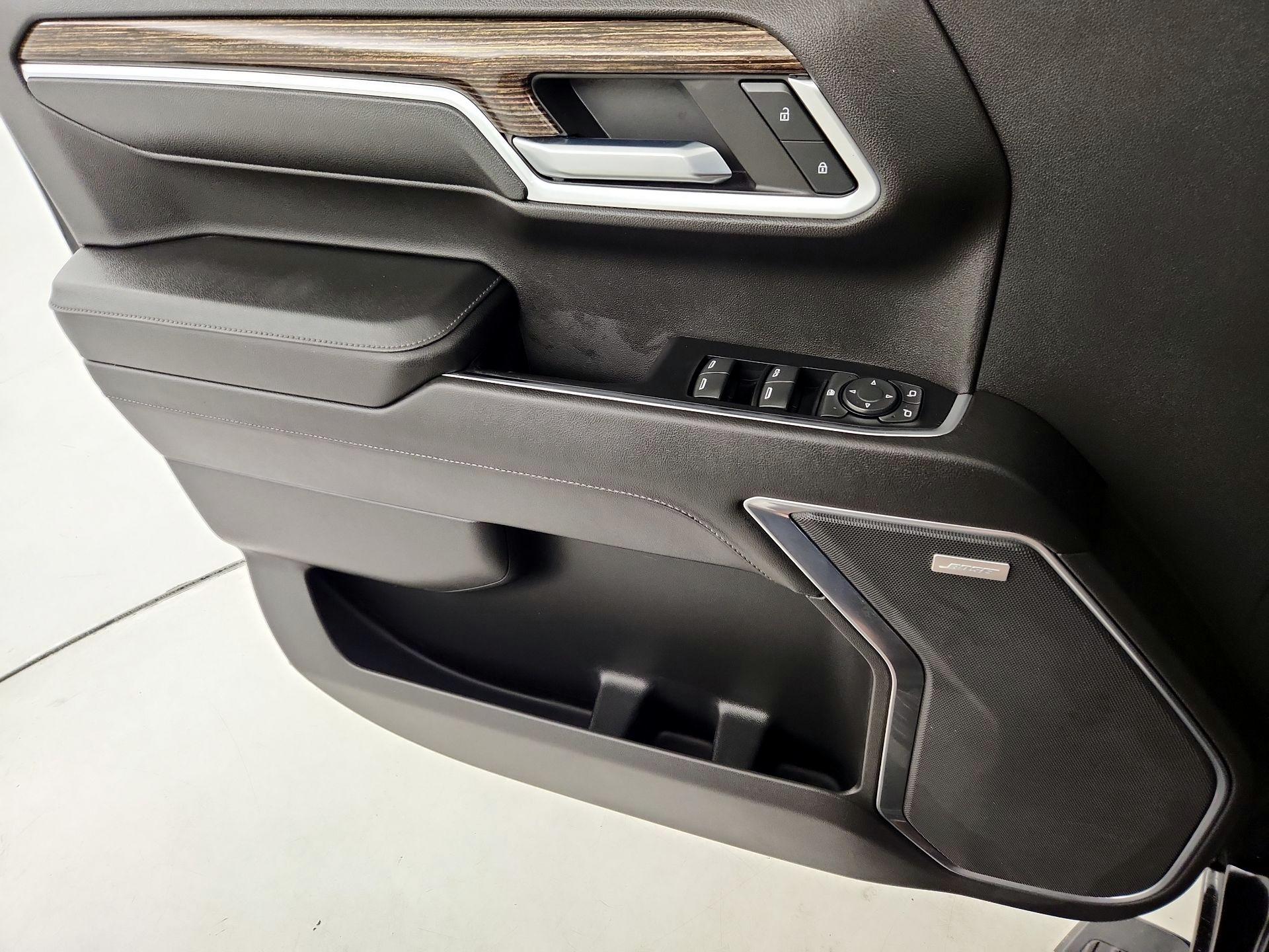 Thumbnail: 2023 GMC Sierra 1500 - 12