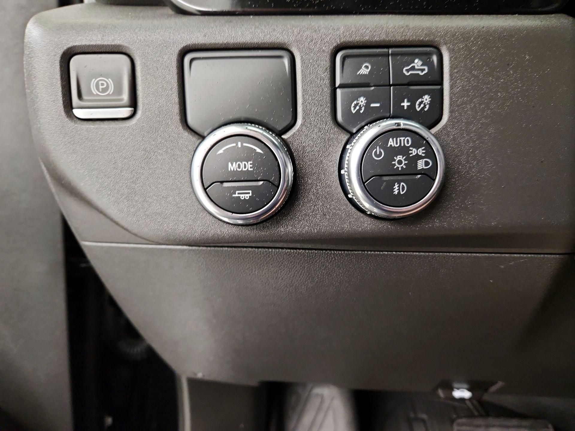 Thumbnail: 2023 GMC Sierra 1500 - 13