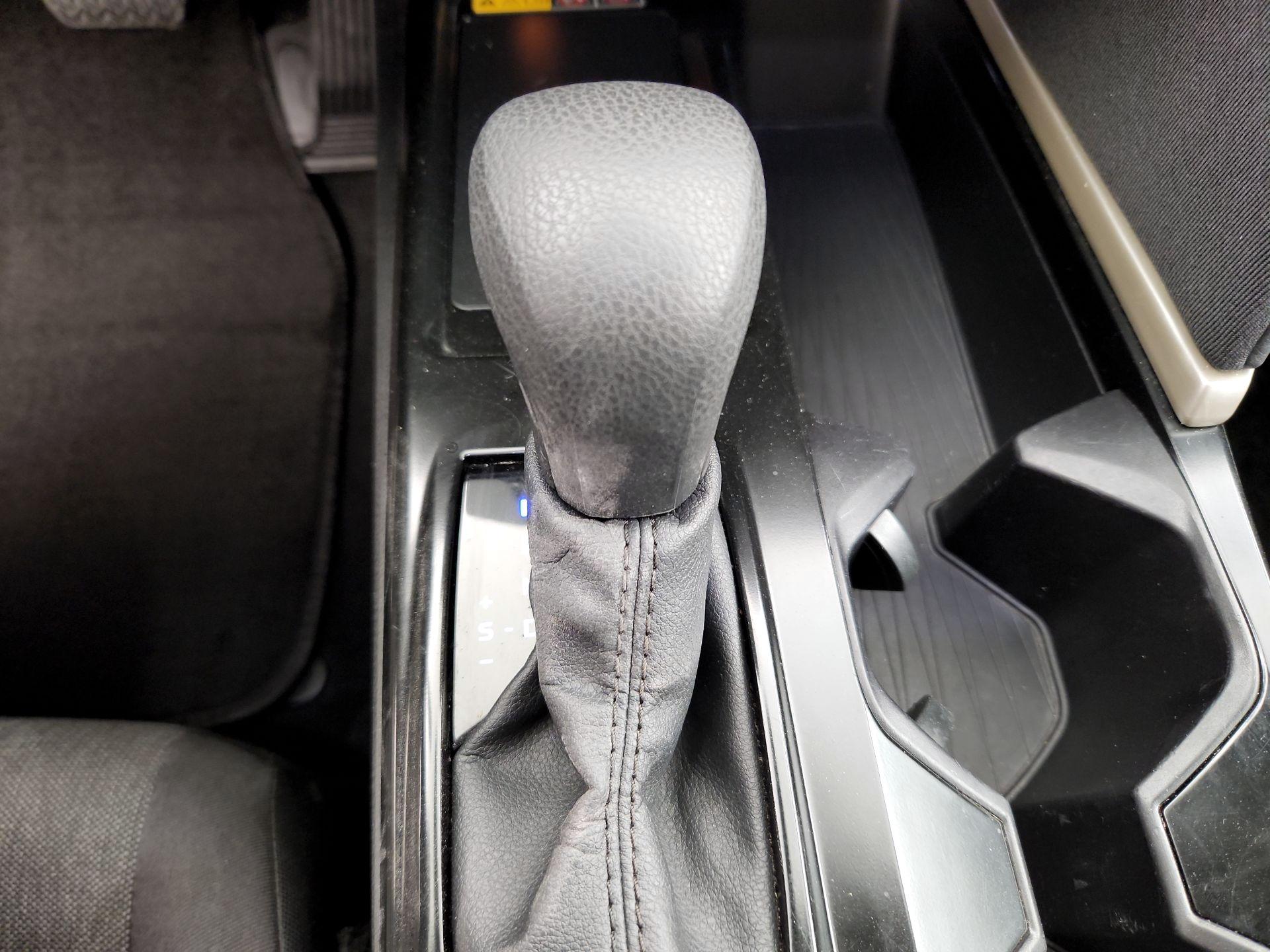 Thumbnail: 2025 Toyota Camry - 17