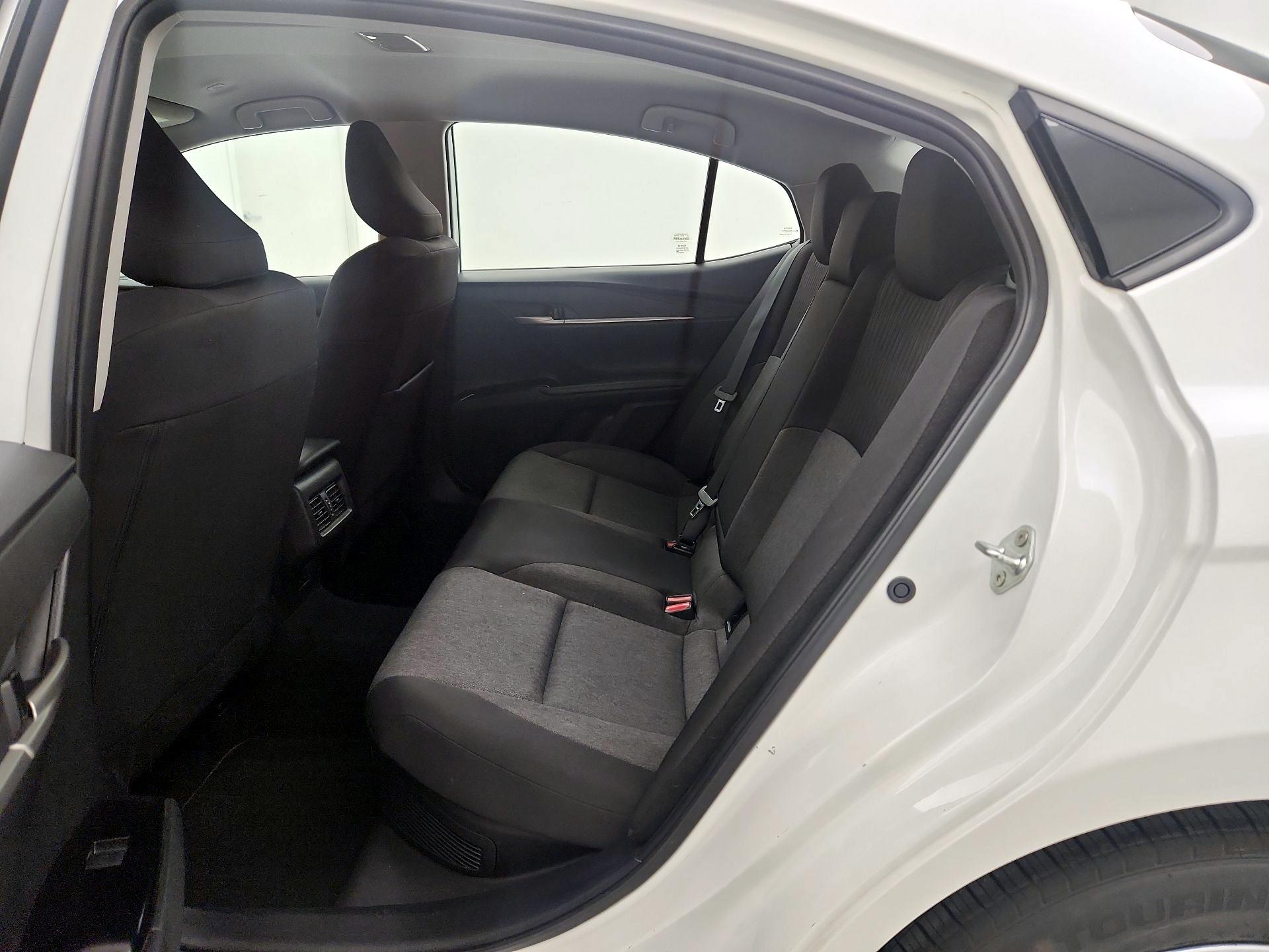 Thumbnail: 2025 Toyota Camry - 19