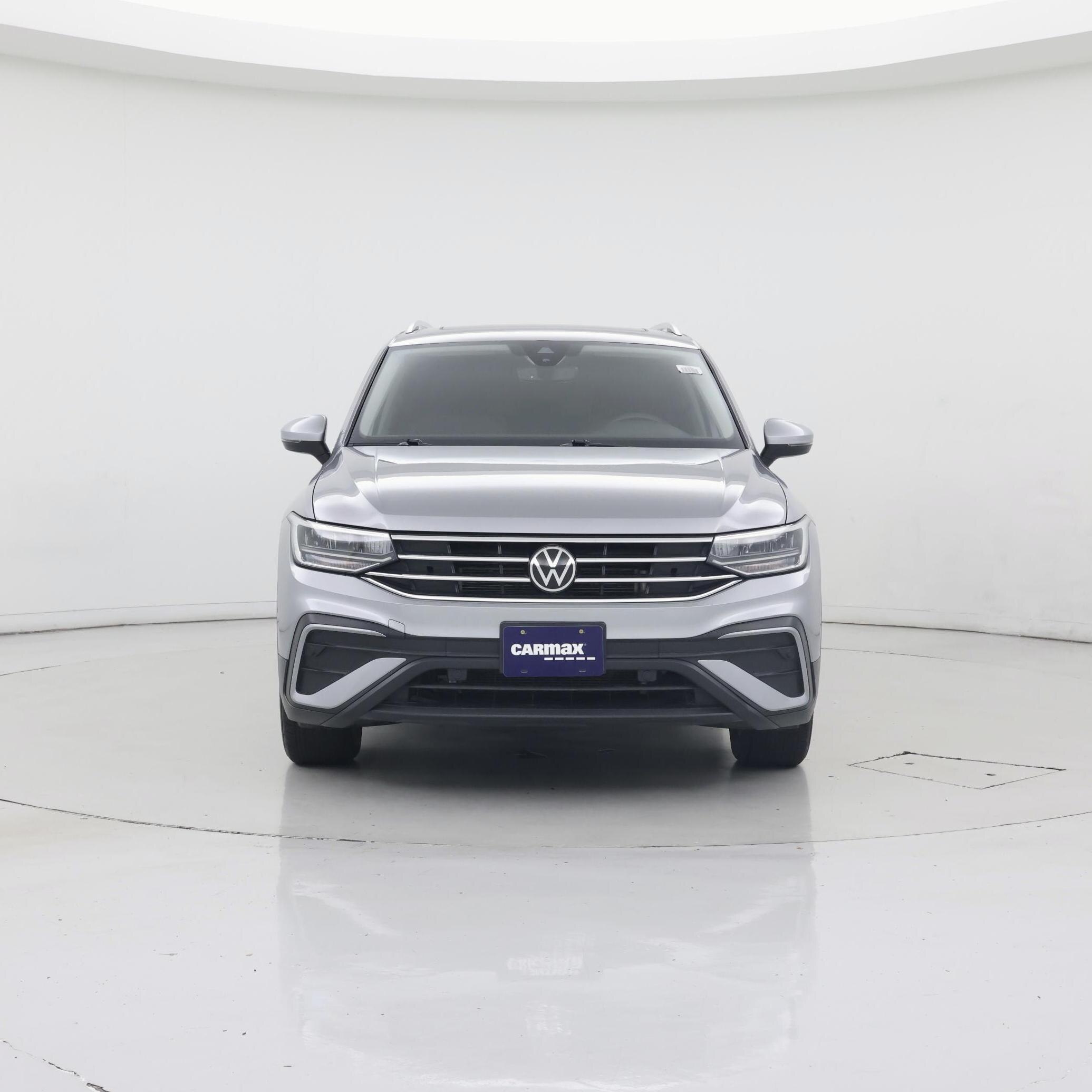 Thumbnail: 2023 Volkswagen Tiguan - 5