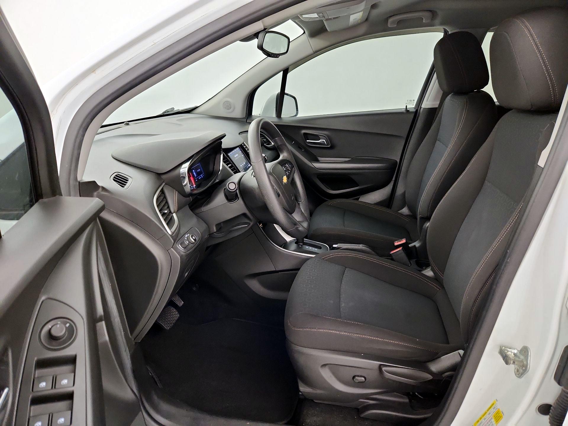 Thumbnail: 2020 Chevrolet Trax - 11