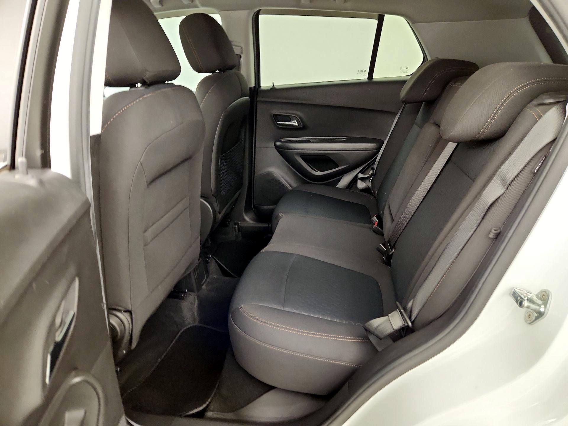 Thumbnail: 2020 Chevrolet Trax - 19