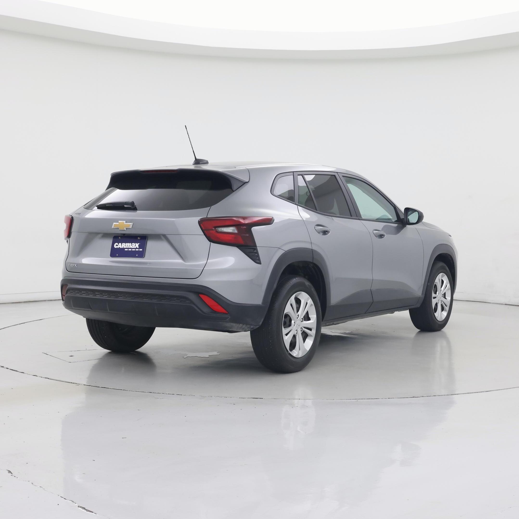 Thumbnail: 2024 Chevrolet Trax - 8