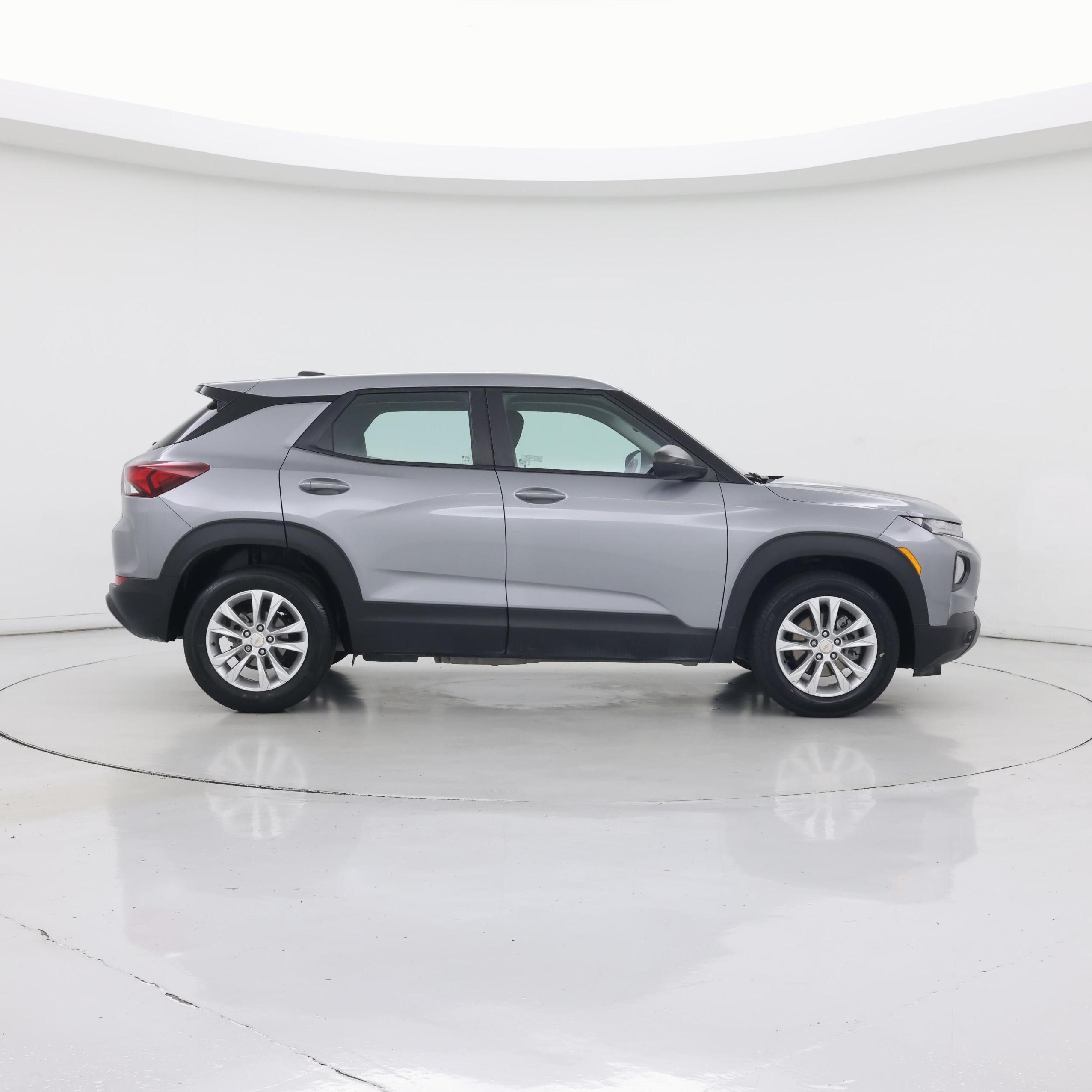 Thumbnail: 2023 Chevrolet TrailBlazer - 7