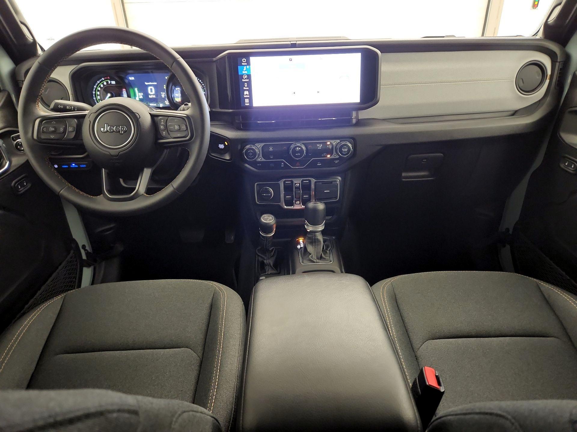 Thumbnail: 2024 Jeep Wrangler - 9