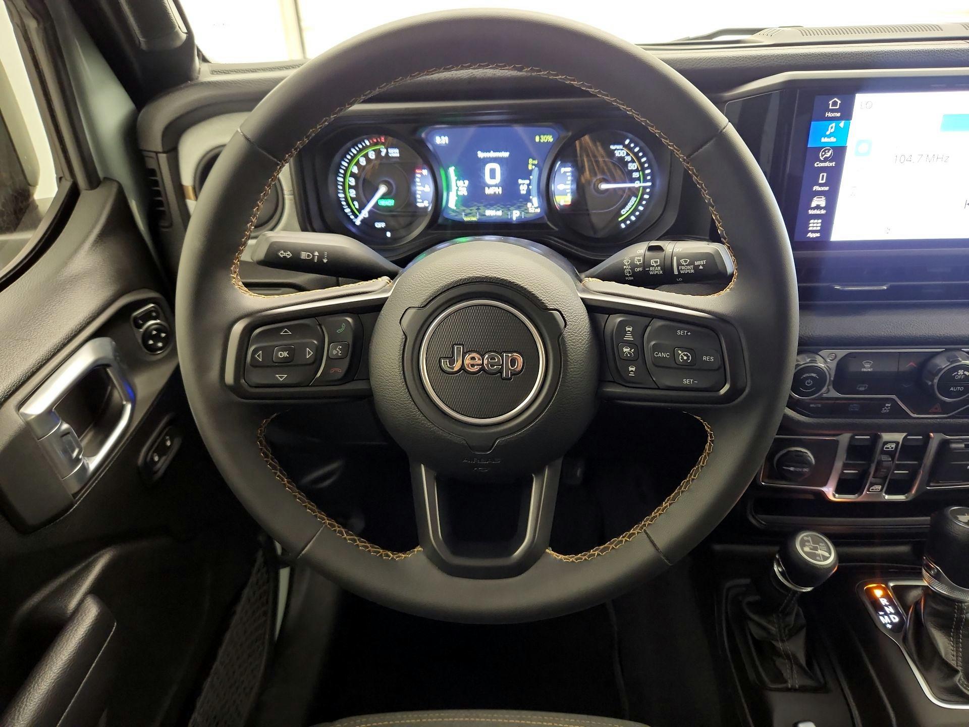 Thumbnail: 2024 Jeep Wrangler - 10