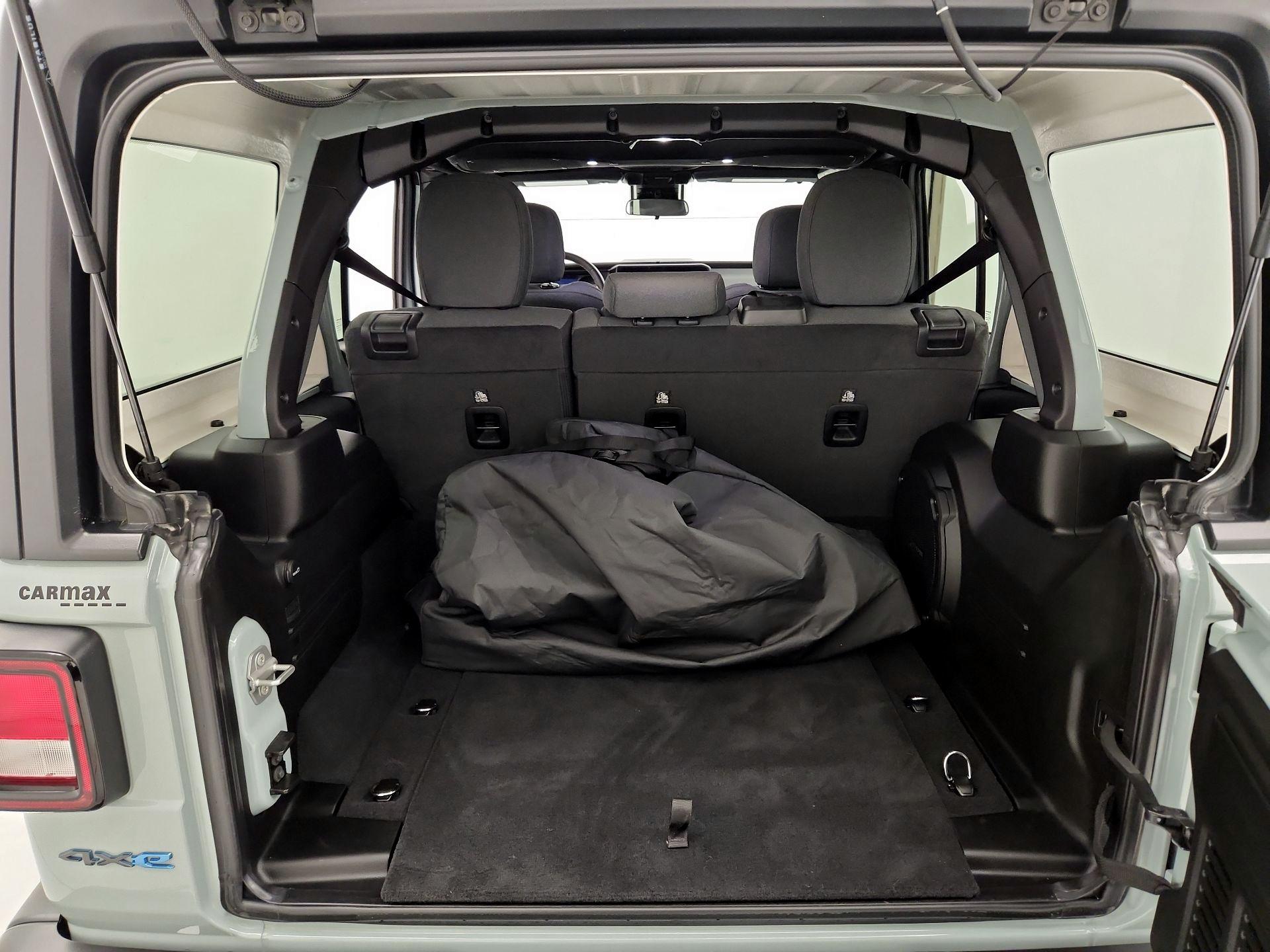 Thumbnail: 2024 Jeep Wrangler - 20