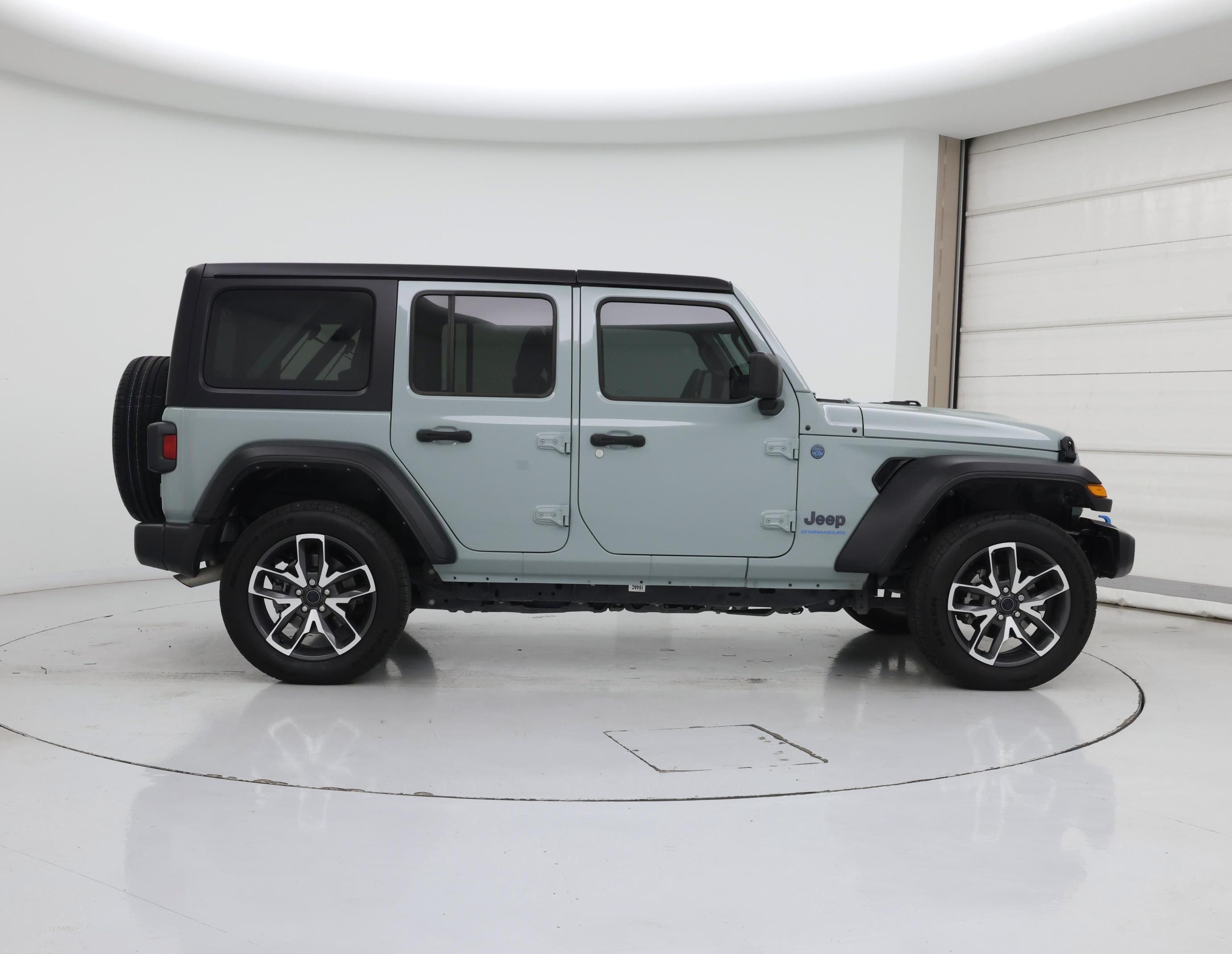 Thumbnail: 2024 Jeep Wrangler - 7