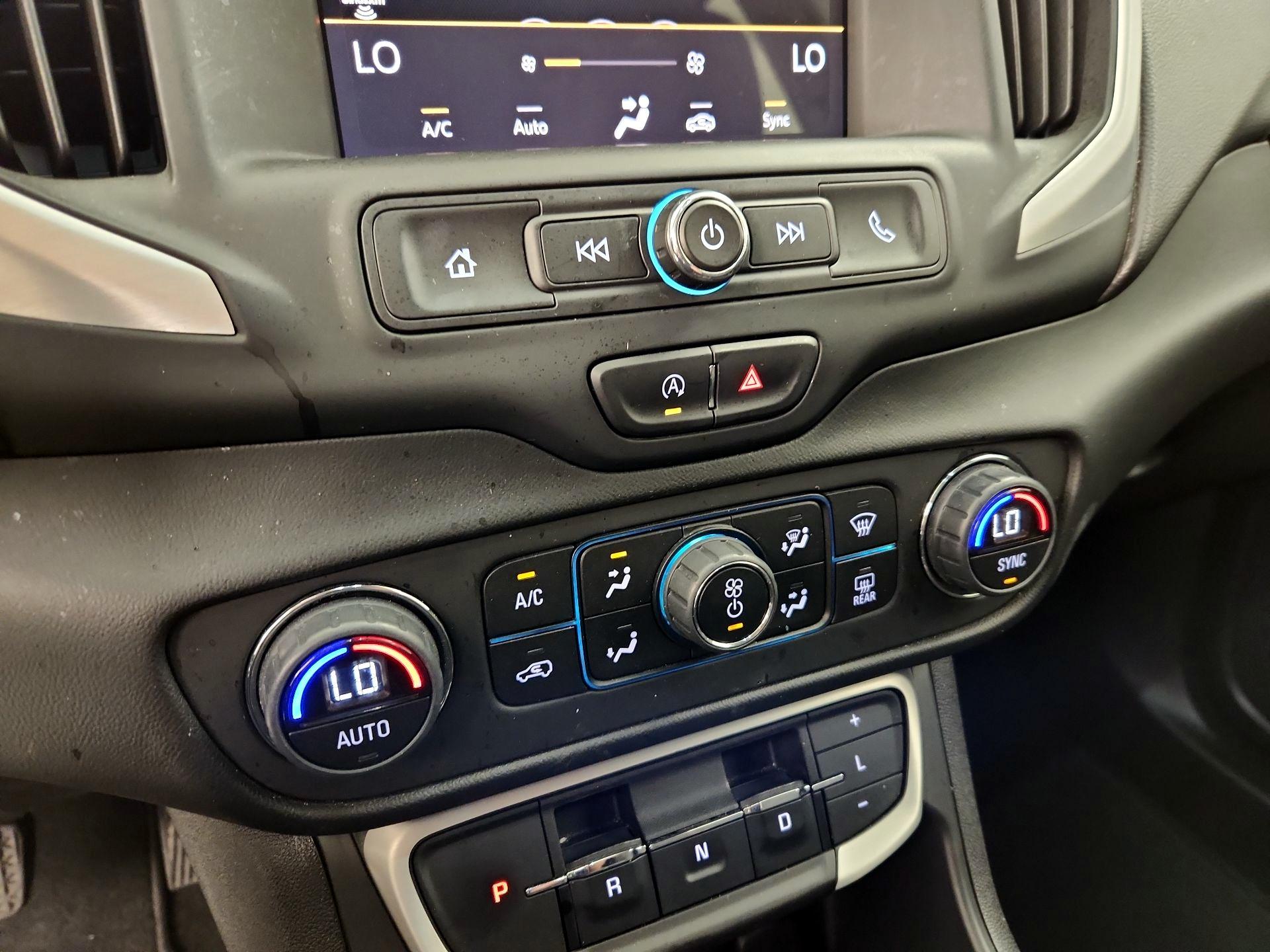 Thumbnail: 2022 GMC Terrain - 16