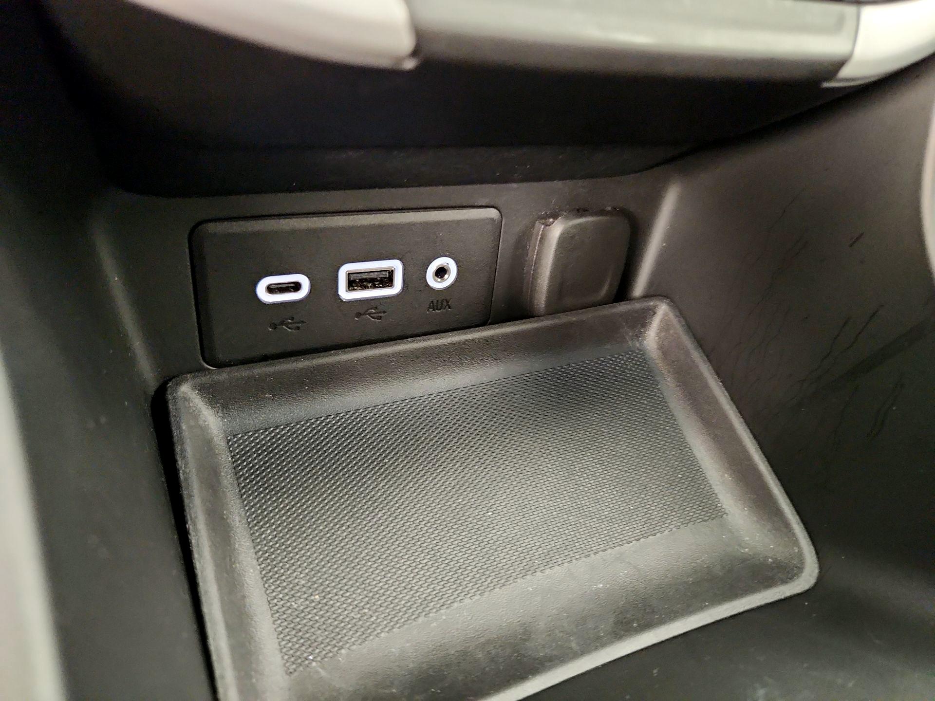 Thumbnail: 2022 GMC Terrain - 18