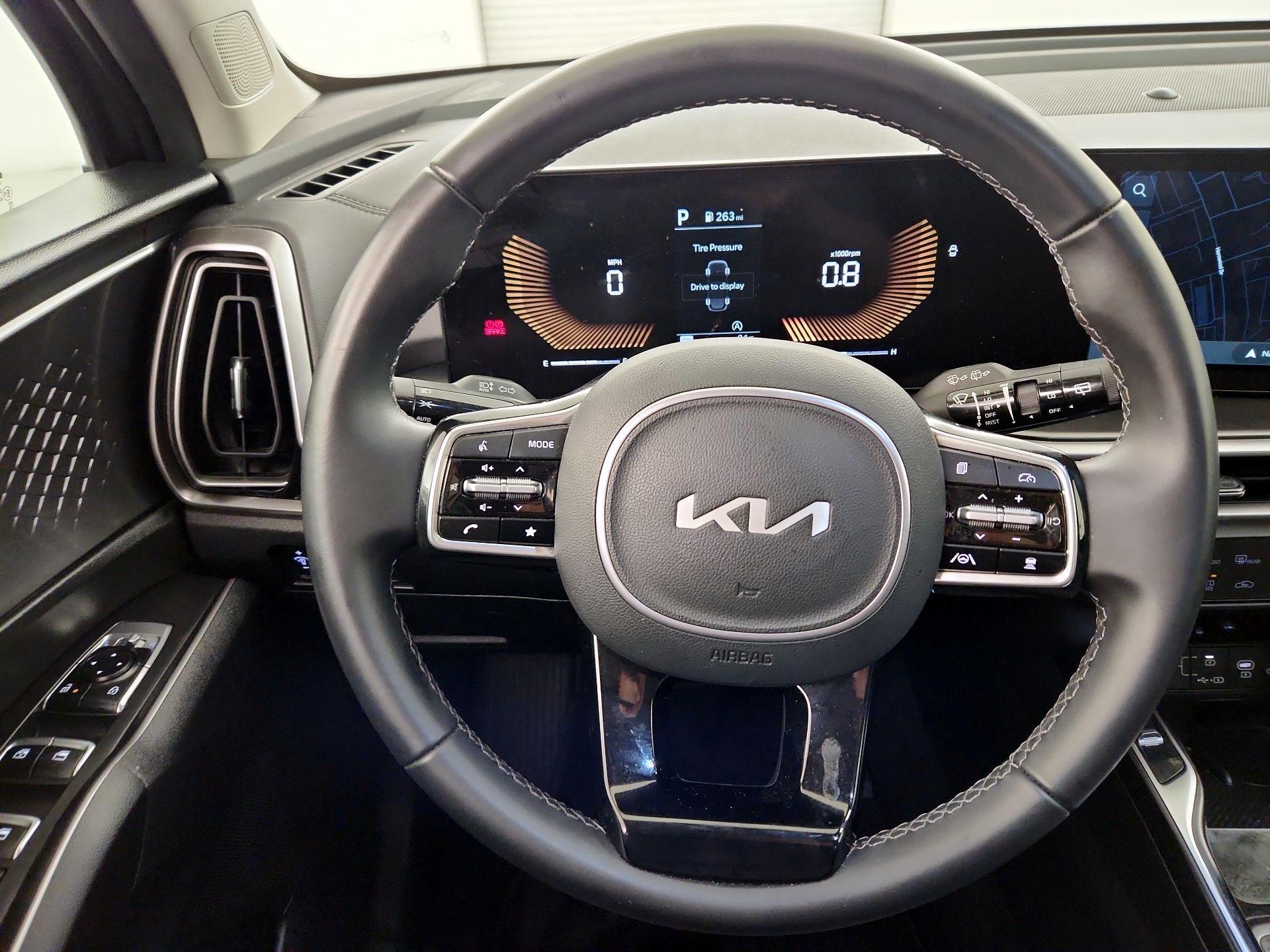 Thumbnail: 2025 Kia Sorento - 10