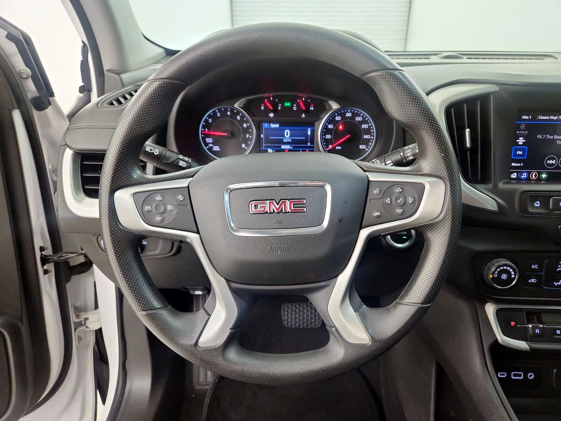 Thumbnail: 2022 GMC Terrain - 10