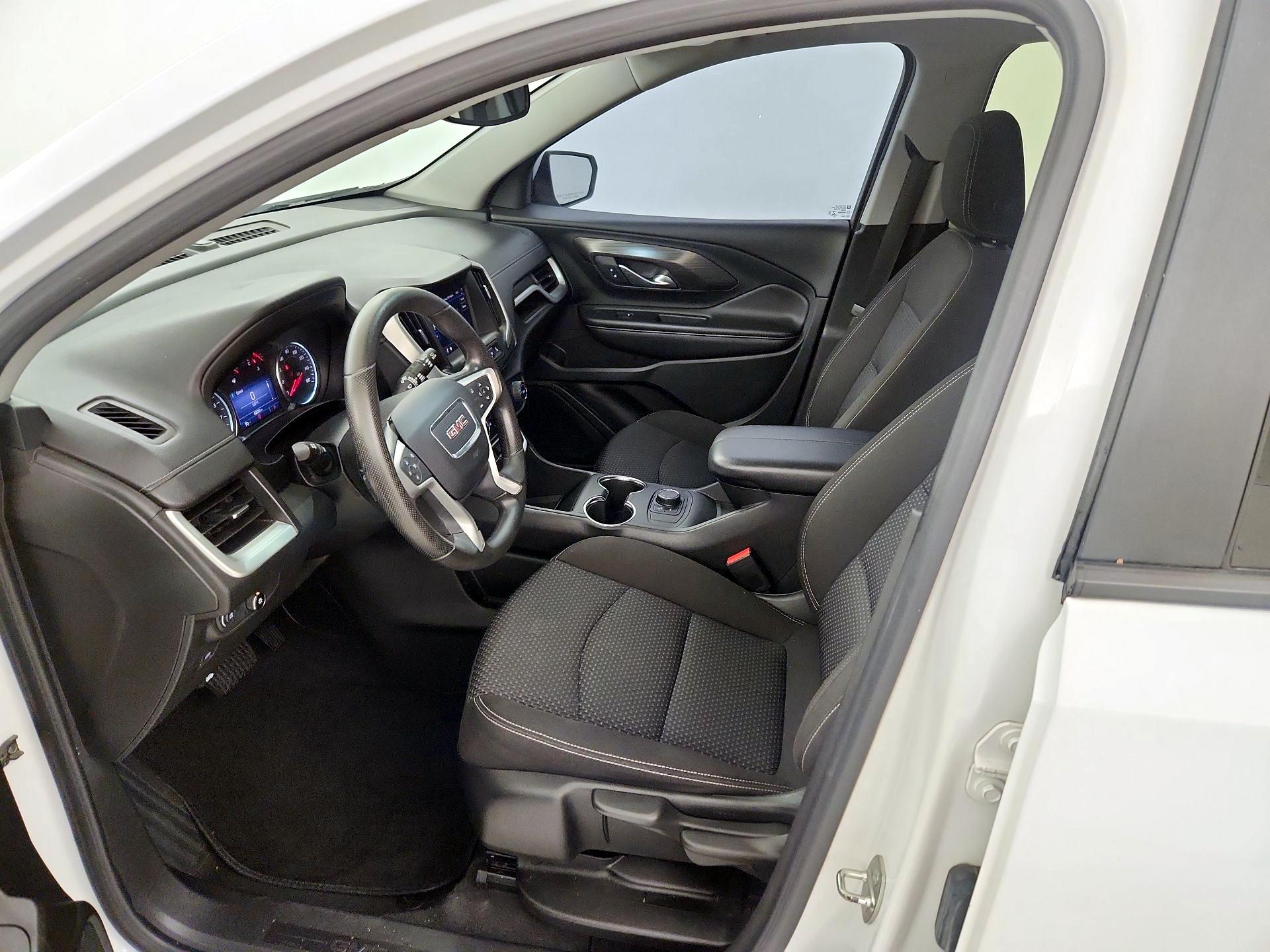 Thumbnail: 2022 GMC Terrain - 11