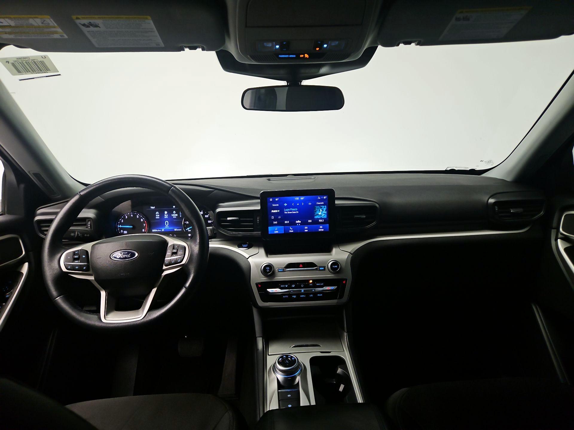 Thumbnail: 2023 Ford Explorer - 9