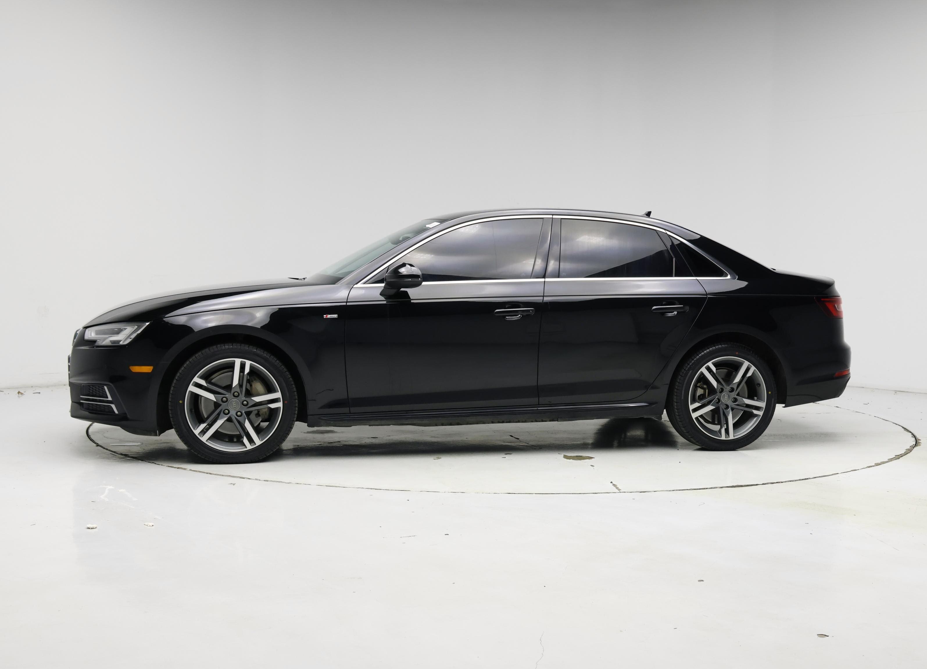 Thumbnail: 2018 Audi A4 - 3