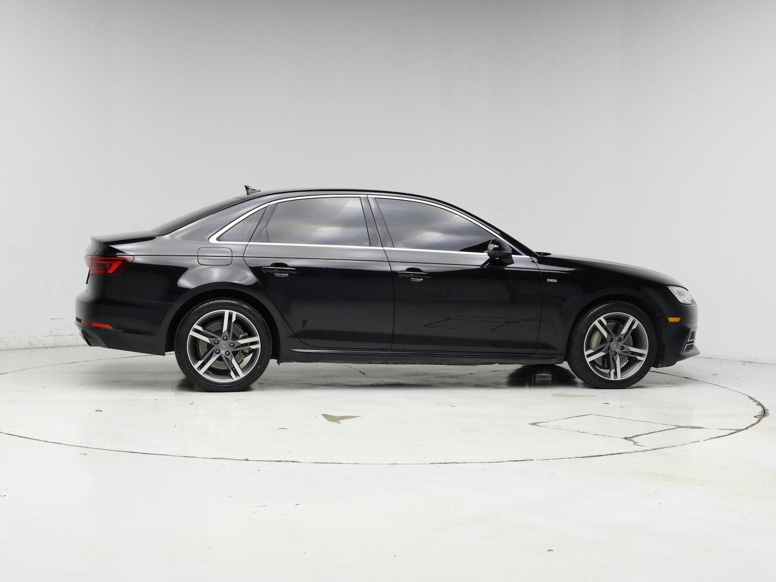 2018 Audi A4 Premium Plus - Photo 8