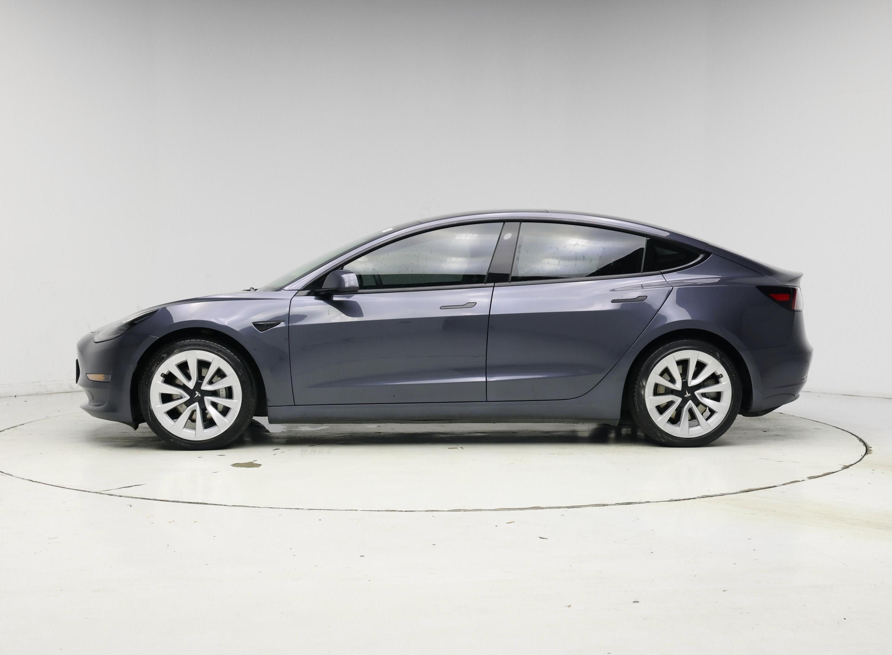 Thumbnail: 2022 Tesla Model 3 - 3